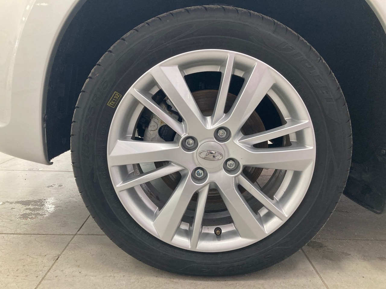 Легковой автотранспорт - LADA Granta 1.6 MT (106 л.с.)