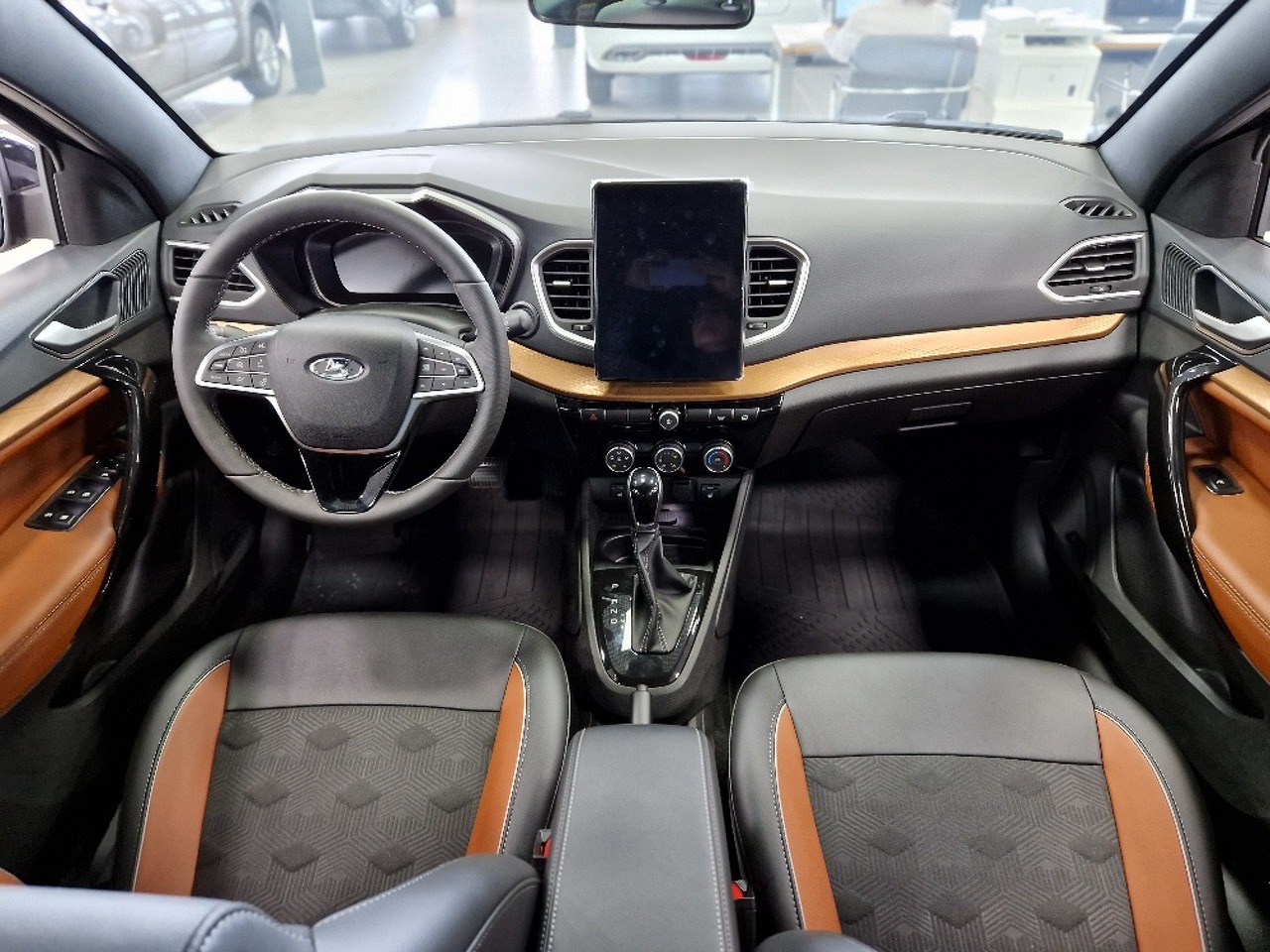 Легковой автотранспорт - LADA Vesta SW Cross 1.8 CVT (122 л.с.)