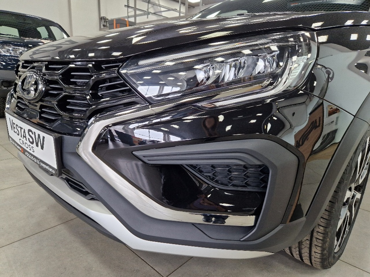 Легковой автотранспорт - LADA Vesta SW Cross 1.8 CVT (122 л.с.)