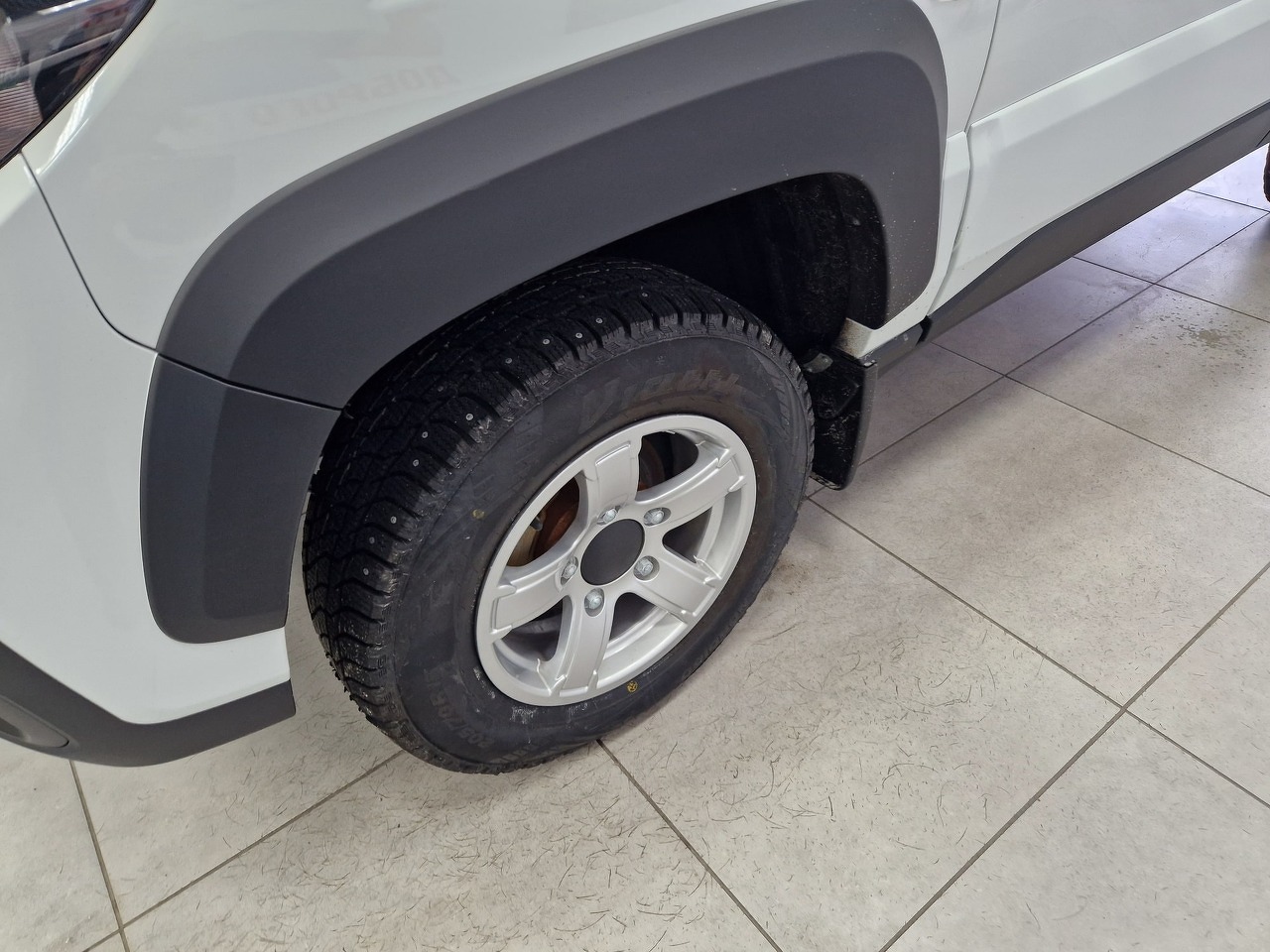 Легковой автотранспорт - LADA Niva Travel 1.7 MT (83 л.с.) 4WD