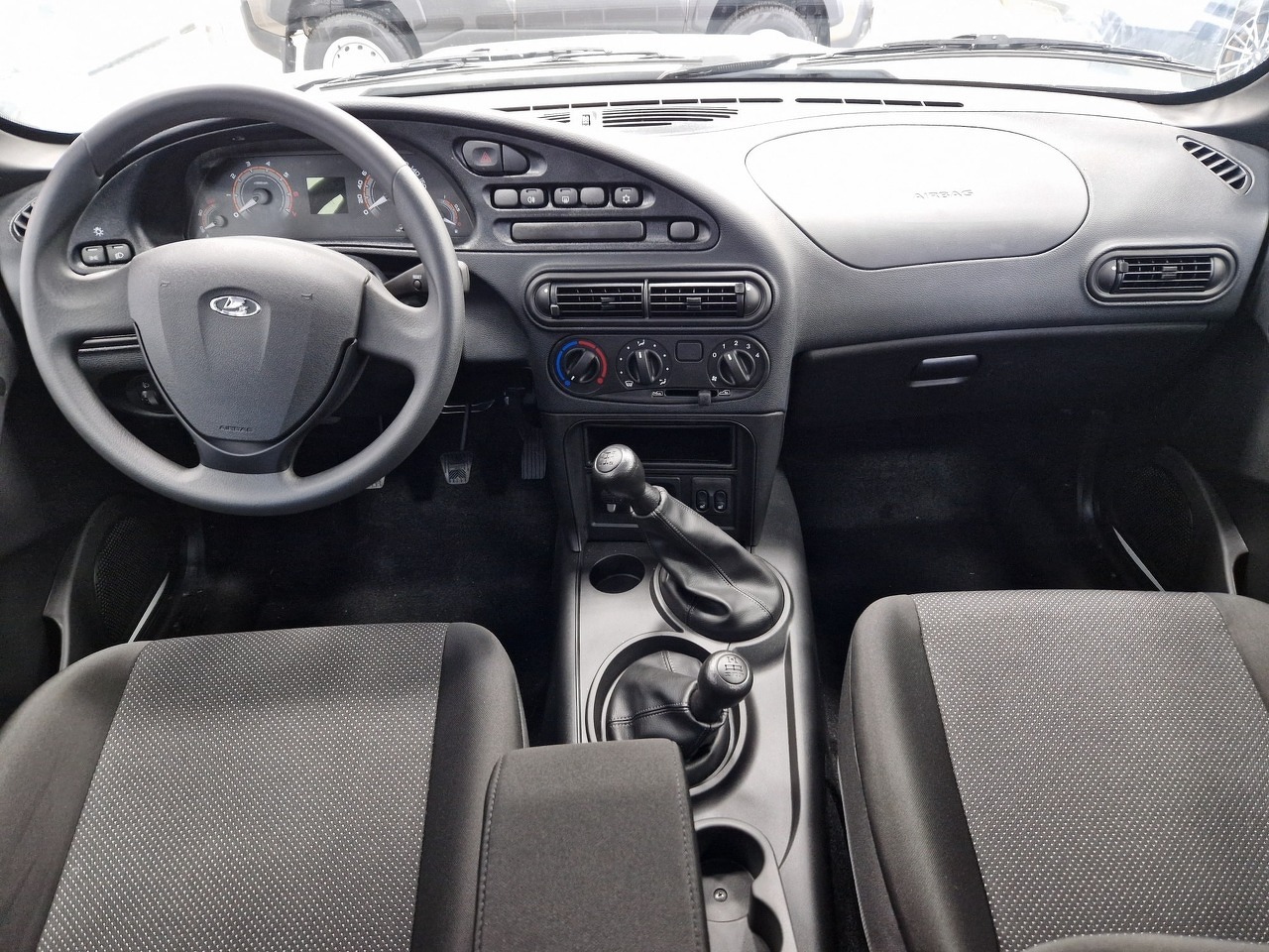 Легковой автотранспорт - LADA Niva Travel 1.7 MT (83 л.с.) 4WD