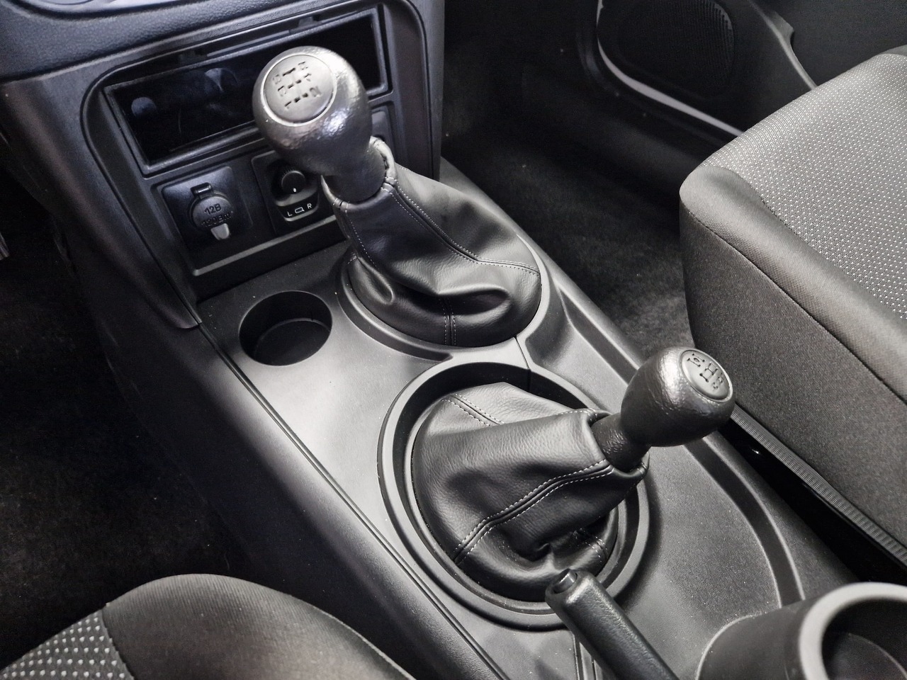 Легковой автотранспорт - LADA Niva Travel 1.7 MT (83 л.с.) 4WD