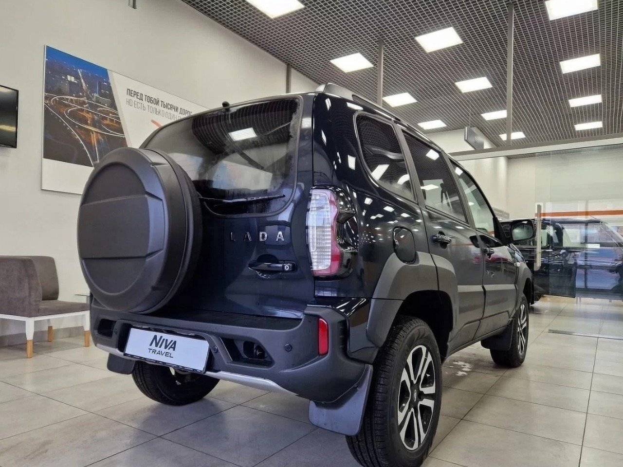 Легковой автотранспорт - LADA Niva Travel 1.7 MT (83 л.с.) 4WD