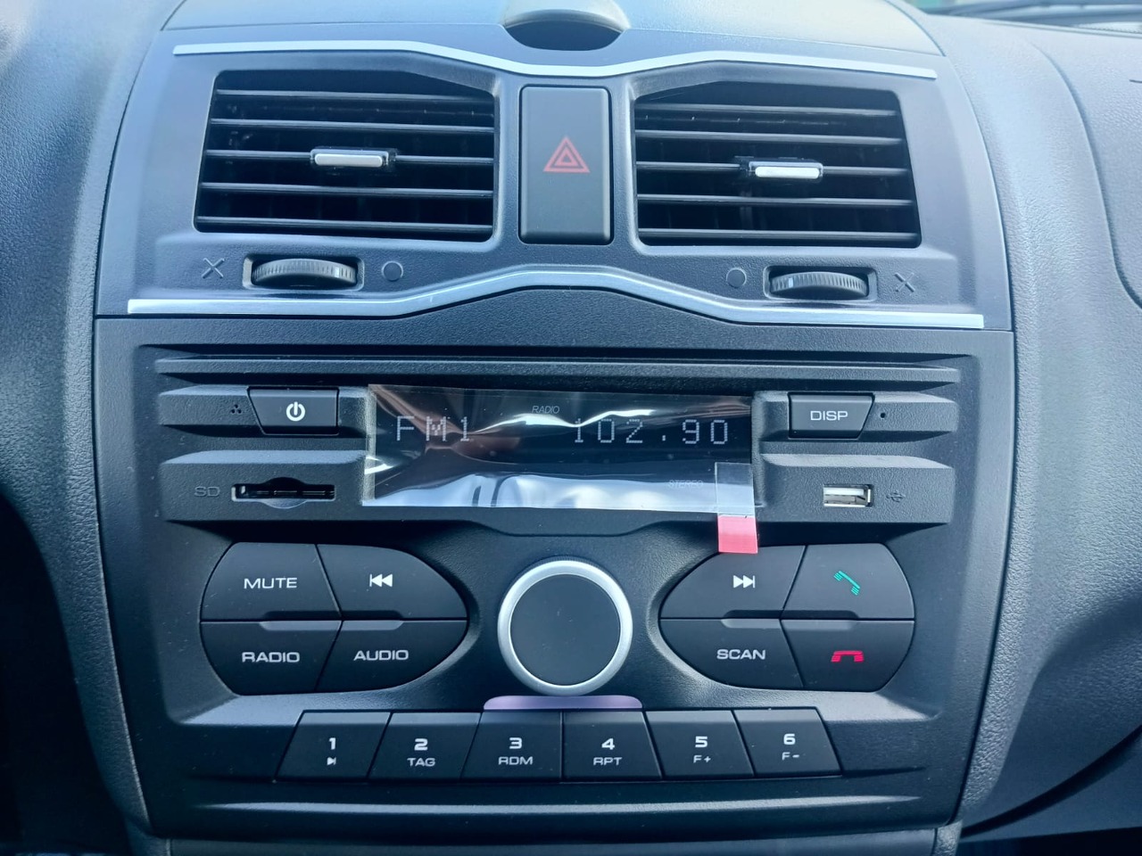 Легковой автотранспорт - LADA Granta 1.6 MT (106 л.с.)