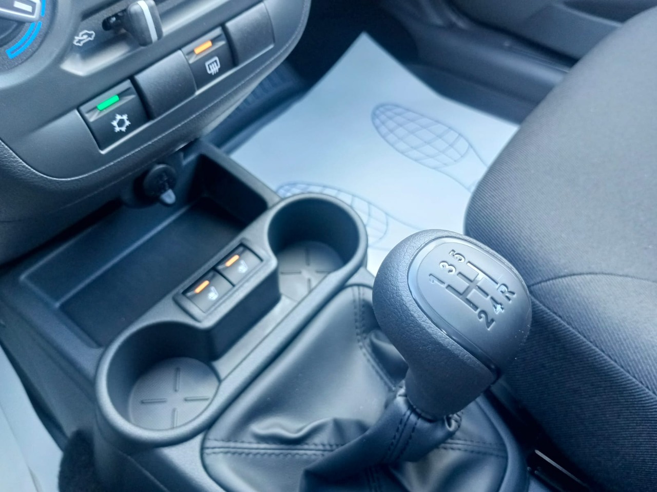 Легковой автотранспорт - LADA Granta 1.6 MT (106 л.с.)