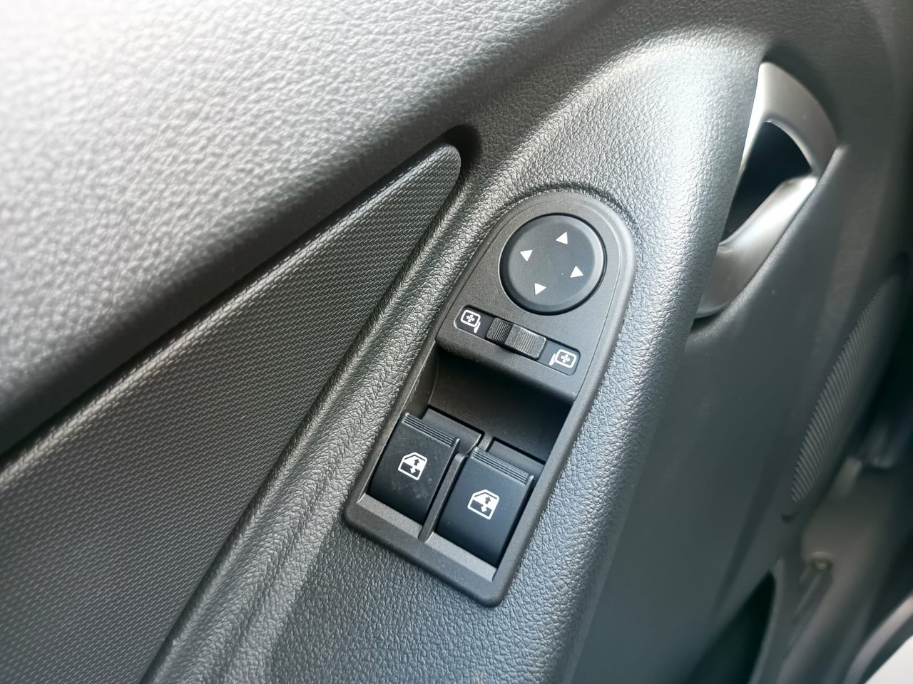 Легковой автотранспорт - LADA Granta 1.6 MT (106 л.с.)