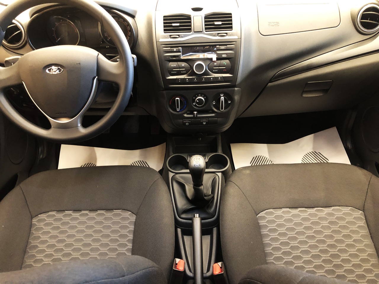 Легковой автотранспорт - LADA Granta 1.6 MT (90 л.с.)