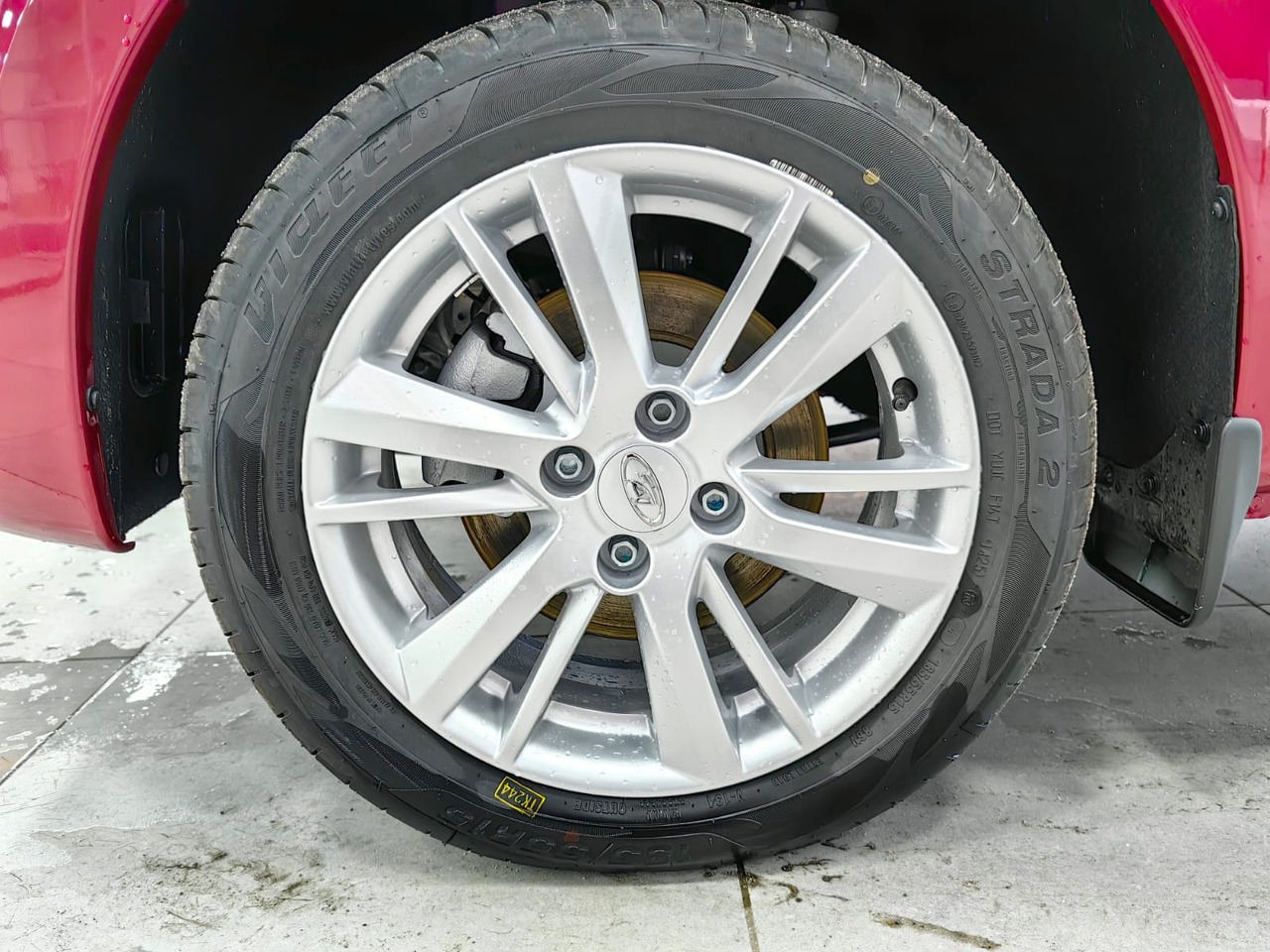 Легковой автотранспорт - LADA Granta 1.6 MT (90 л.с.)