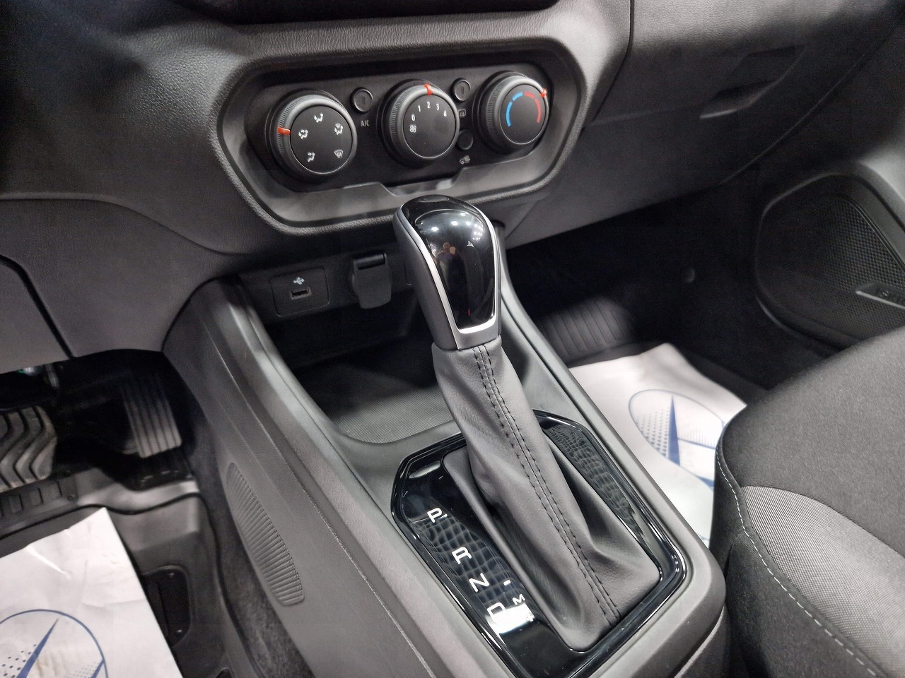 Легковой автотранспорт - LADA Iskra SW 1.6 CVT (106 л.с.)