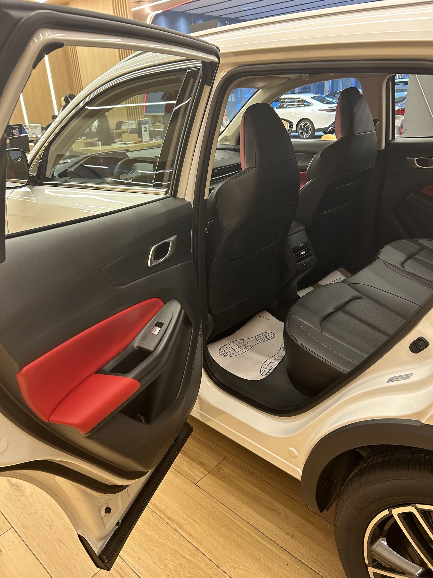 Легковой автотранспорт - CHANGAN CS55PLUS 1.5 AMT (181 л.с.)