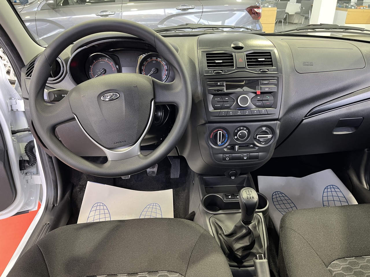 Легковой автотранспорт - Granta 1.6 MT (90 л.с.)