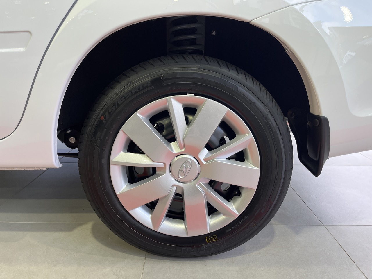 Легковой автотранспорт - Granta 1.6 MT (90 л.с.)