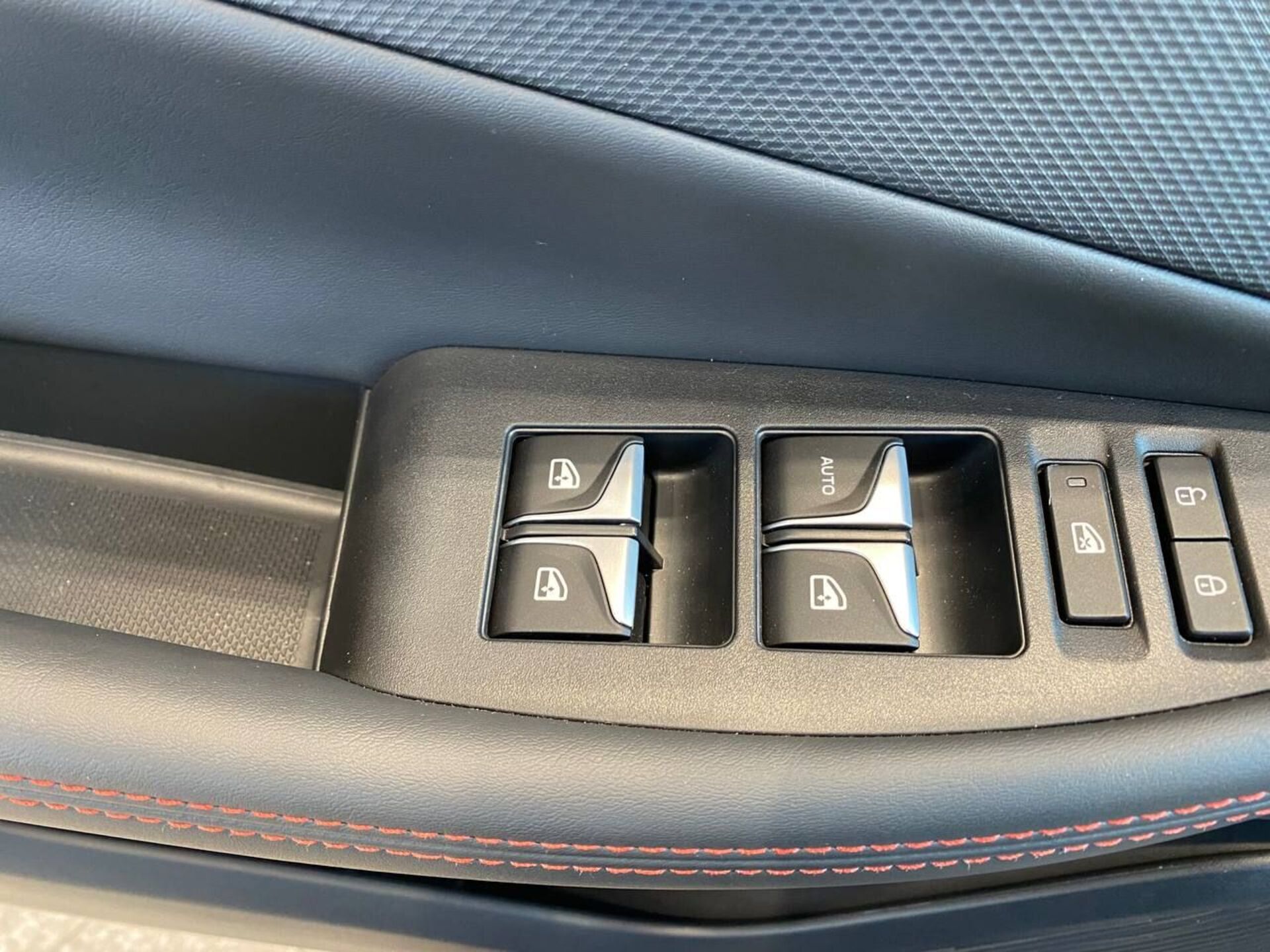 Легковой автотранспорт - CHANGAN UNI-T 1.5 AMT (167 л.с.)