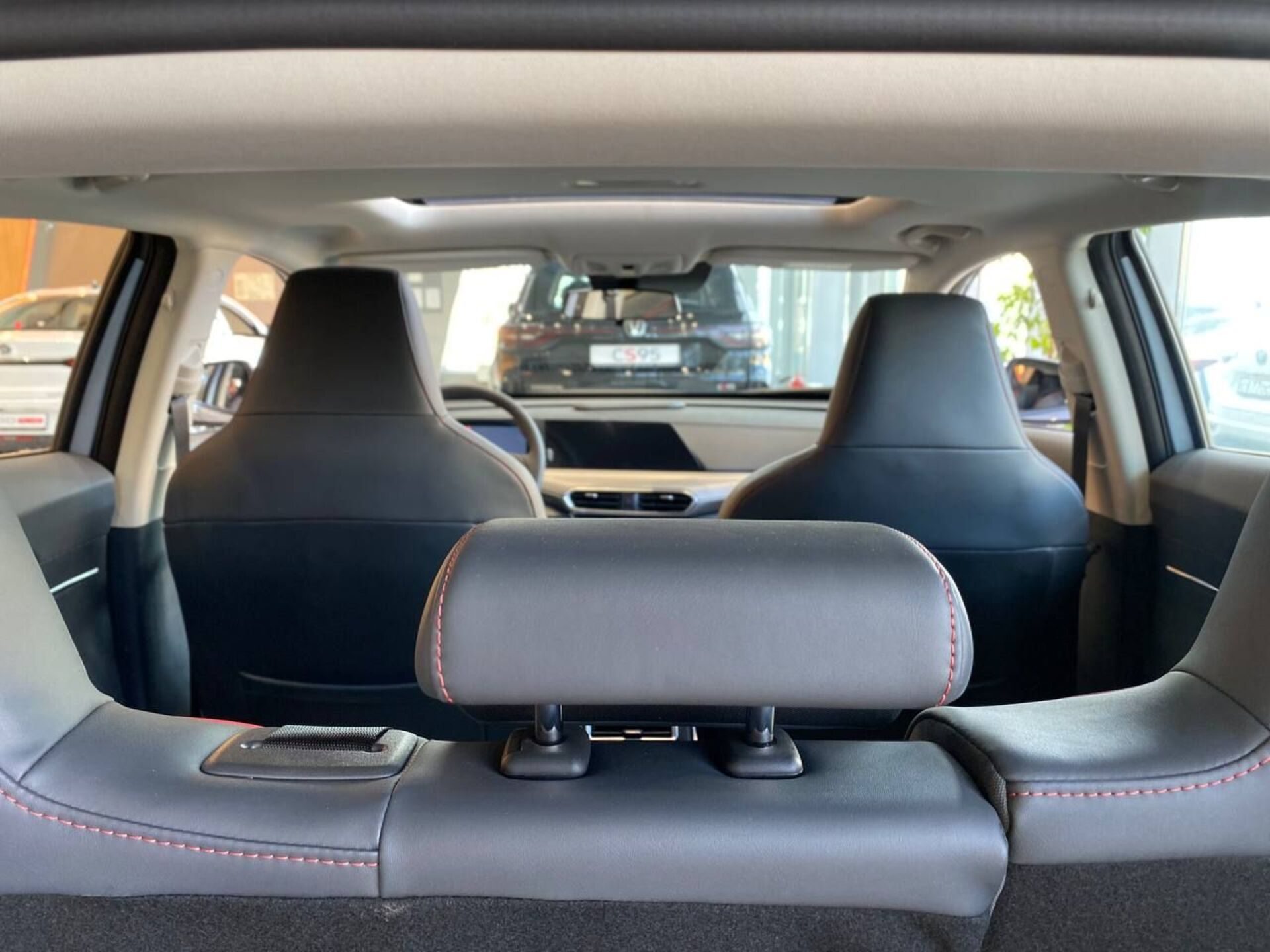 Легковой автотранспорт - CHANGAN UNI-T 1.5 AMT (167 л.с.)