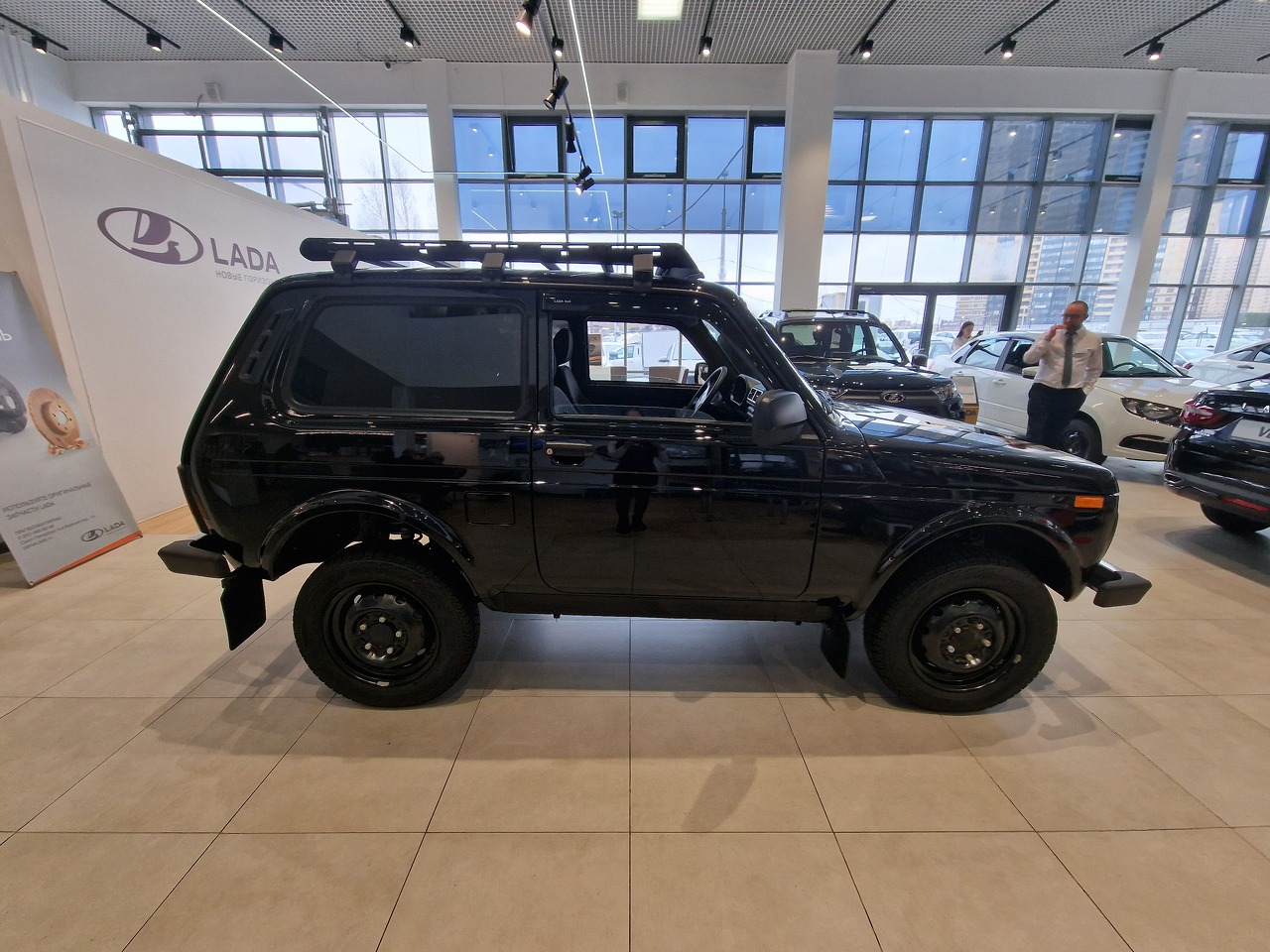 Легковой автотранспорт - LADA Niva Legend 1.7 MT (83 л.с.) 4WD