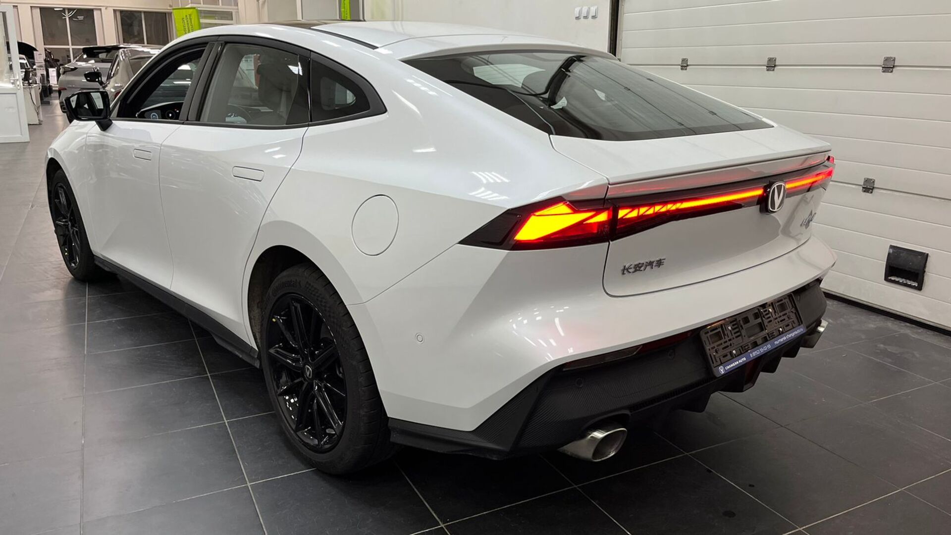 Легковой автотранспорт - CHANGAN UNI-V 1.5 AMT (181 л.с.)