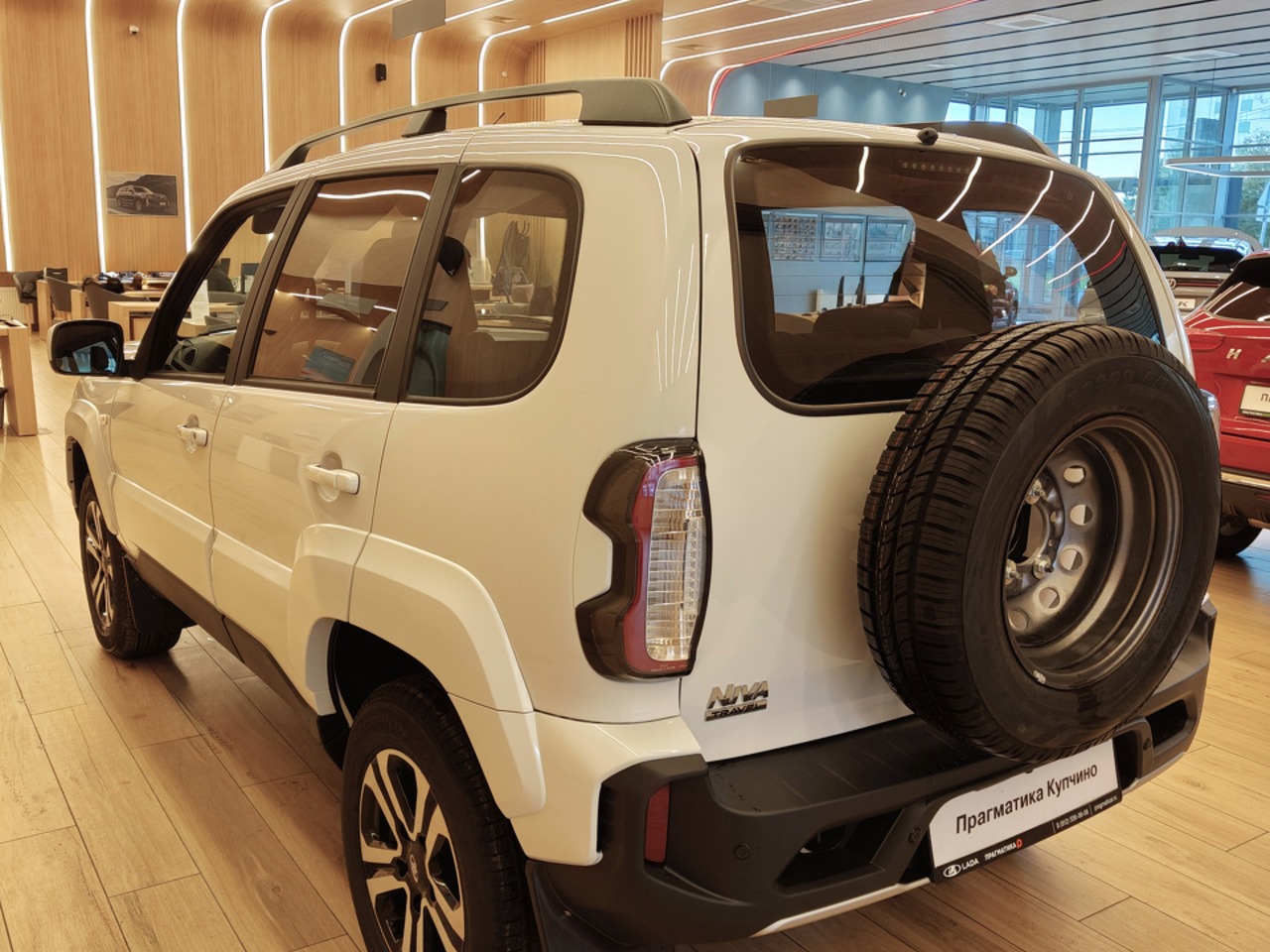 Легковой автотранспорт - LADA Niva Travel 1.7 MT (83 л.с.) 4WD