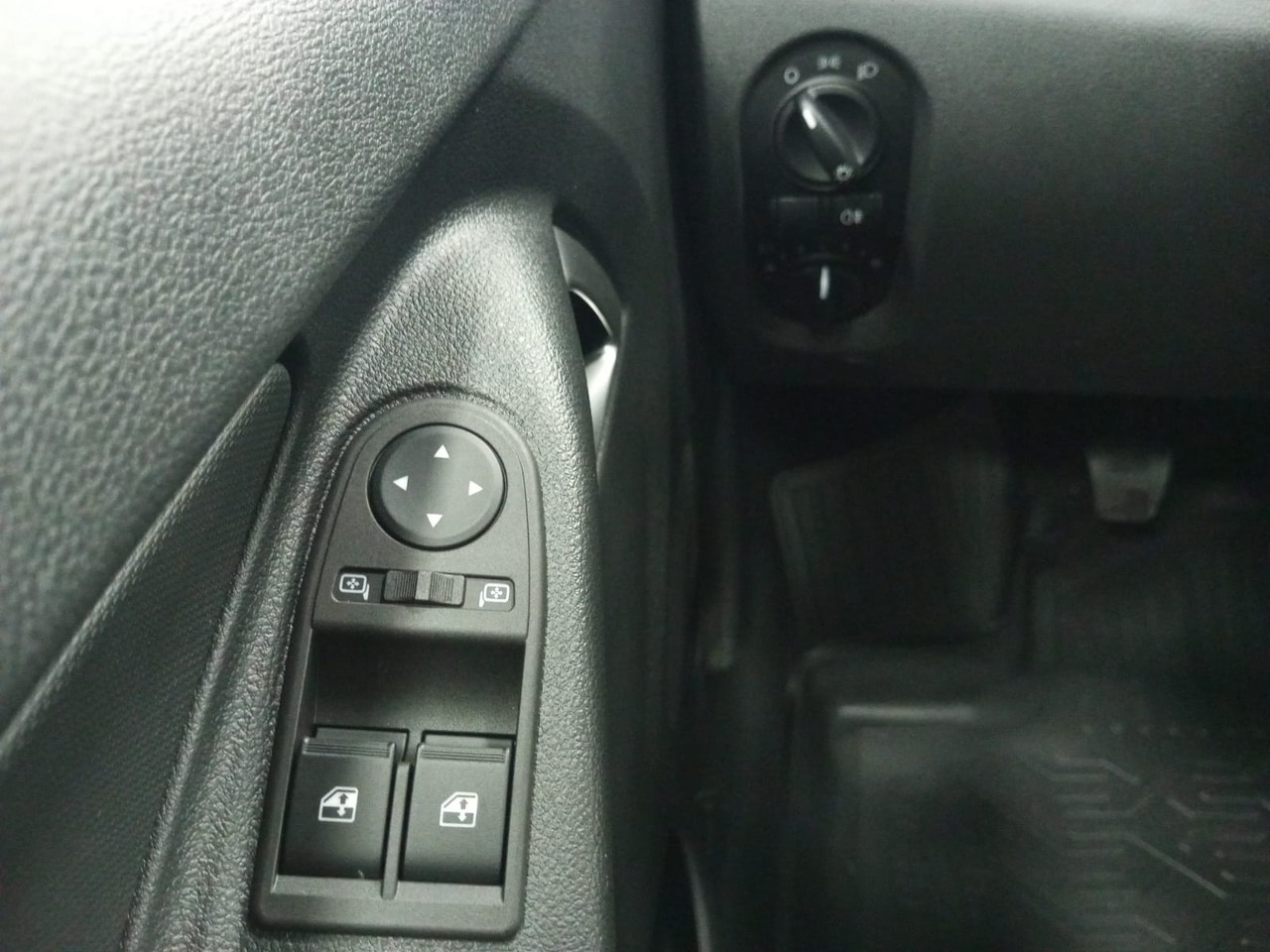 Легковой автотранспорт - LADA Granta 1.6 MT (90 л.с.)