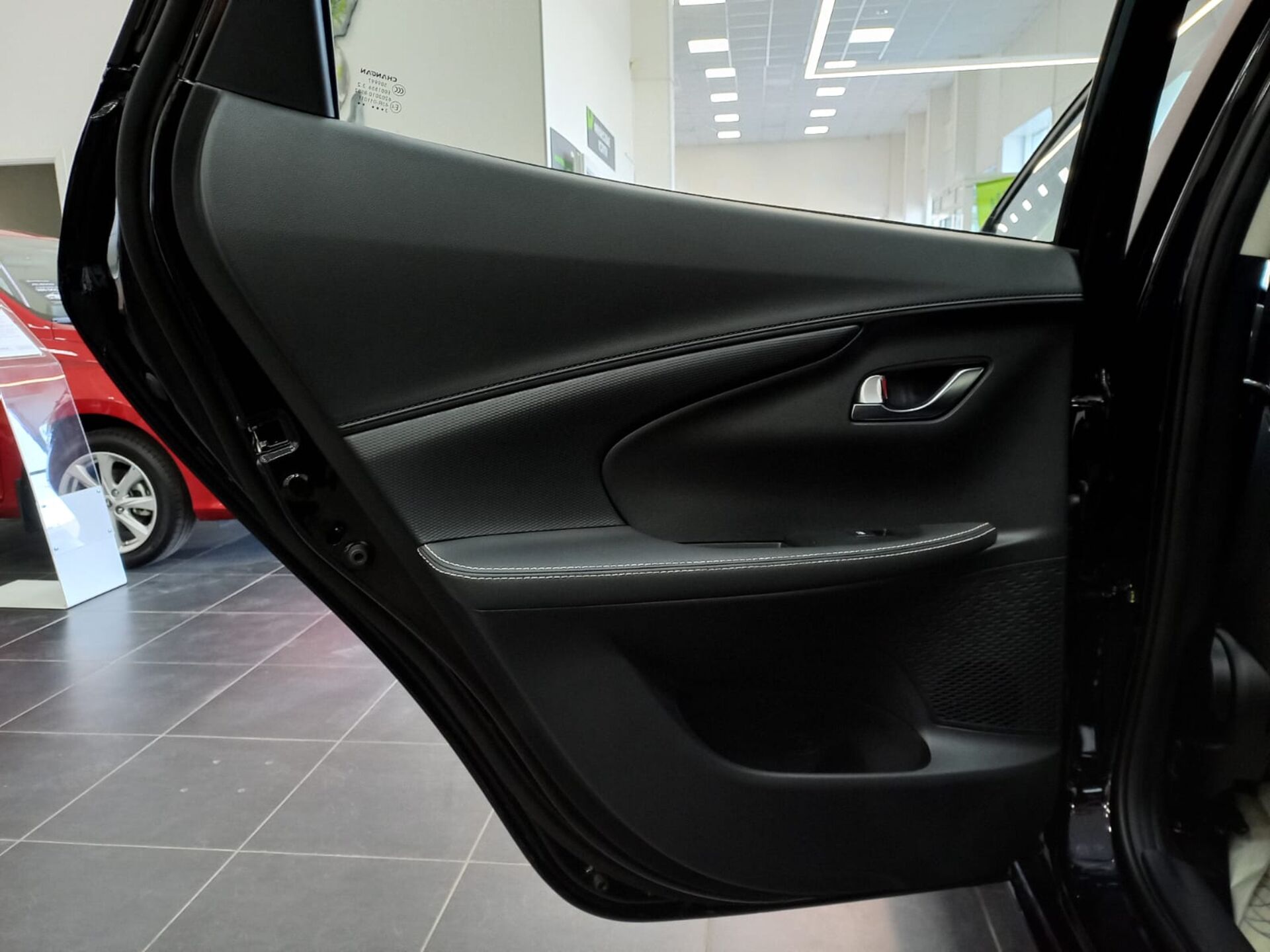 Легковой автотранспорт - CHANGAN Alsvin 1.5 AMT (98 л.с.)