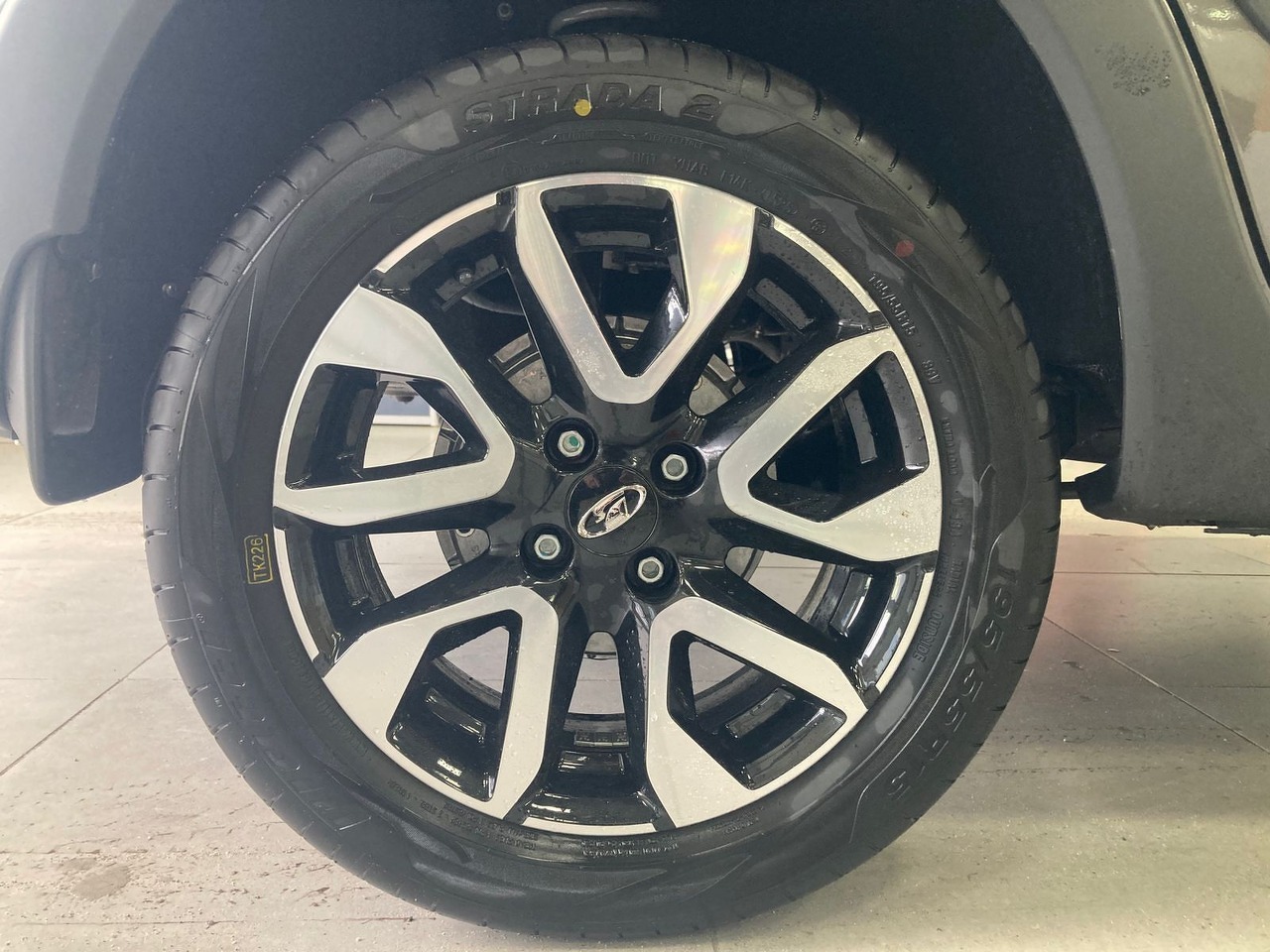 Легковой автотранспорт - LADA Granta Cross 1.6 MT (90 л.с.)