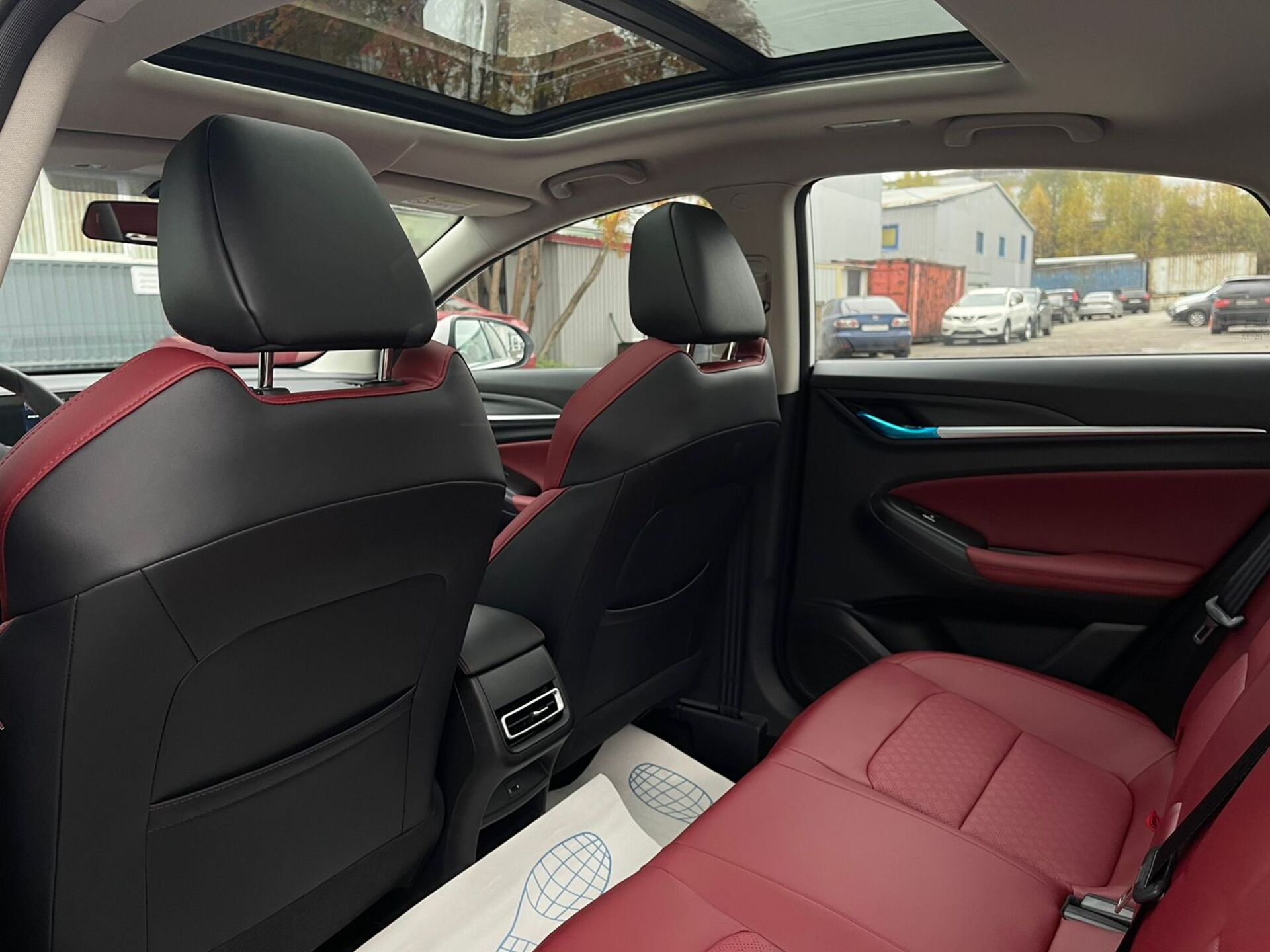 Легковой автотранспорт - CHANGAN Eado Plus 1.4 AMT (155 л.с.)