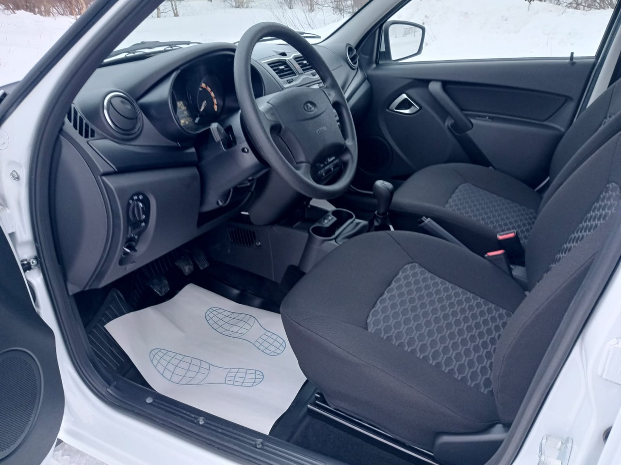 Легковой автотранспорт - Granta 1.6 MT (106 л.с.)
