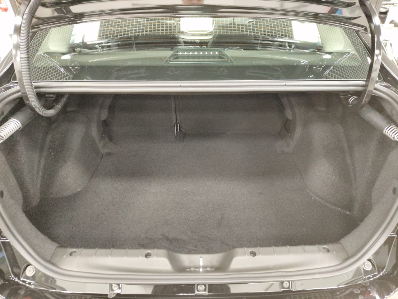 Легковой автотранспорт - Niva 1.7 MT (80 л.с.) 4WD