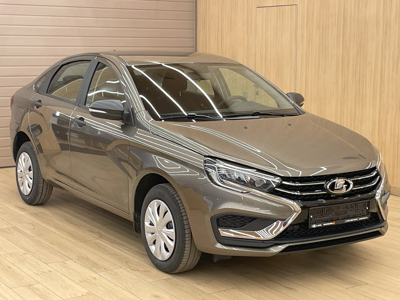 Легковой автотранспорт - LADA Vesta 1.6 CVT (106 л.с.)