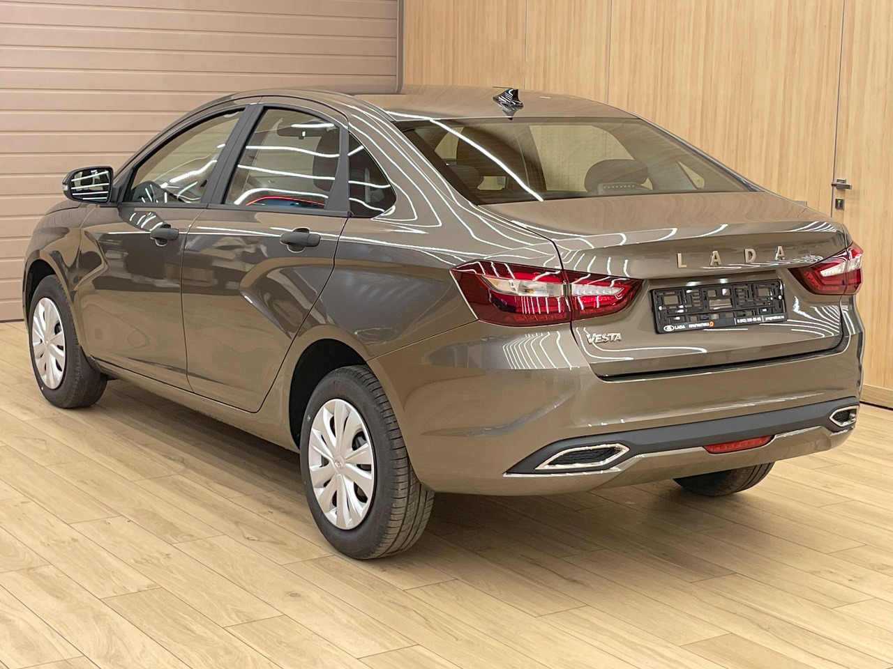 Легковой автотранспорт - LADA Vesta 1.6 CVT (106 л.с.)
