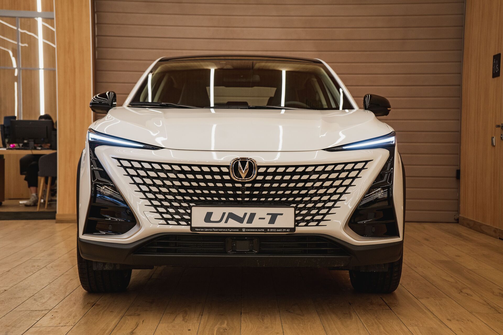 Легковой автотранспорт - CHANGAN UNI-T 1.5 AMT (167 л.с.)