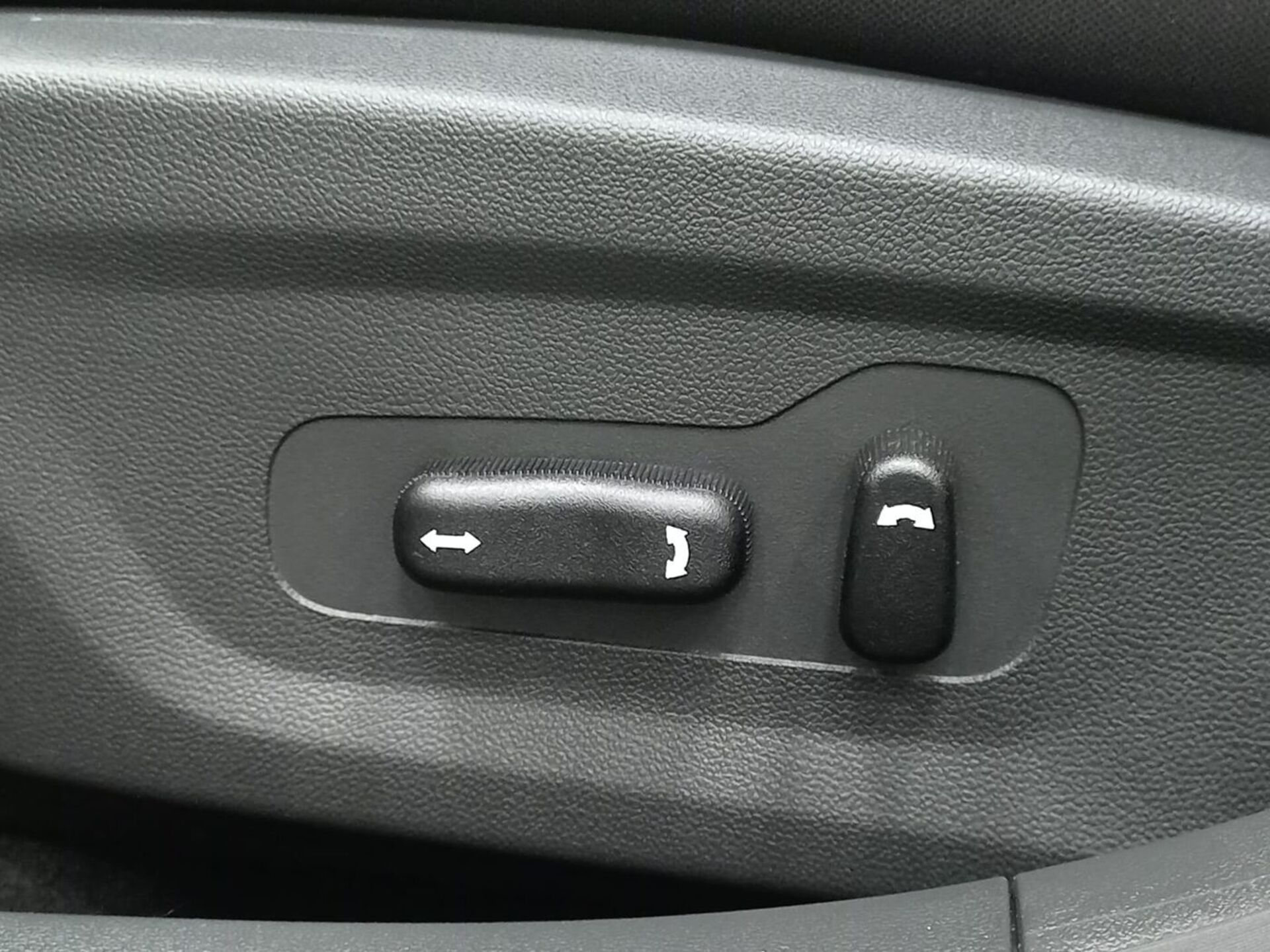 Легковой автотранспорт - CHANGAN Eado Plus 1.4 AMT (155 л.с.)