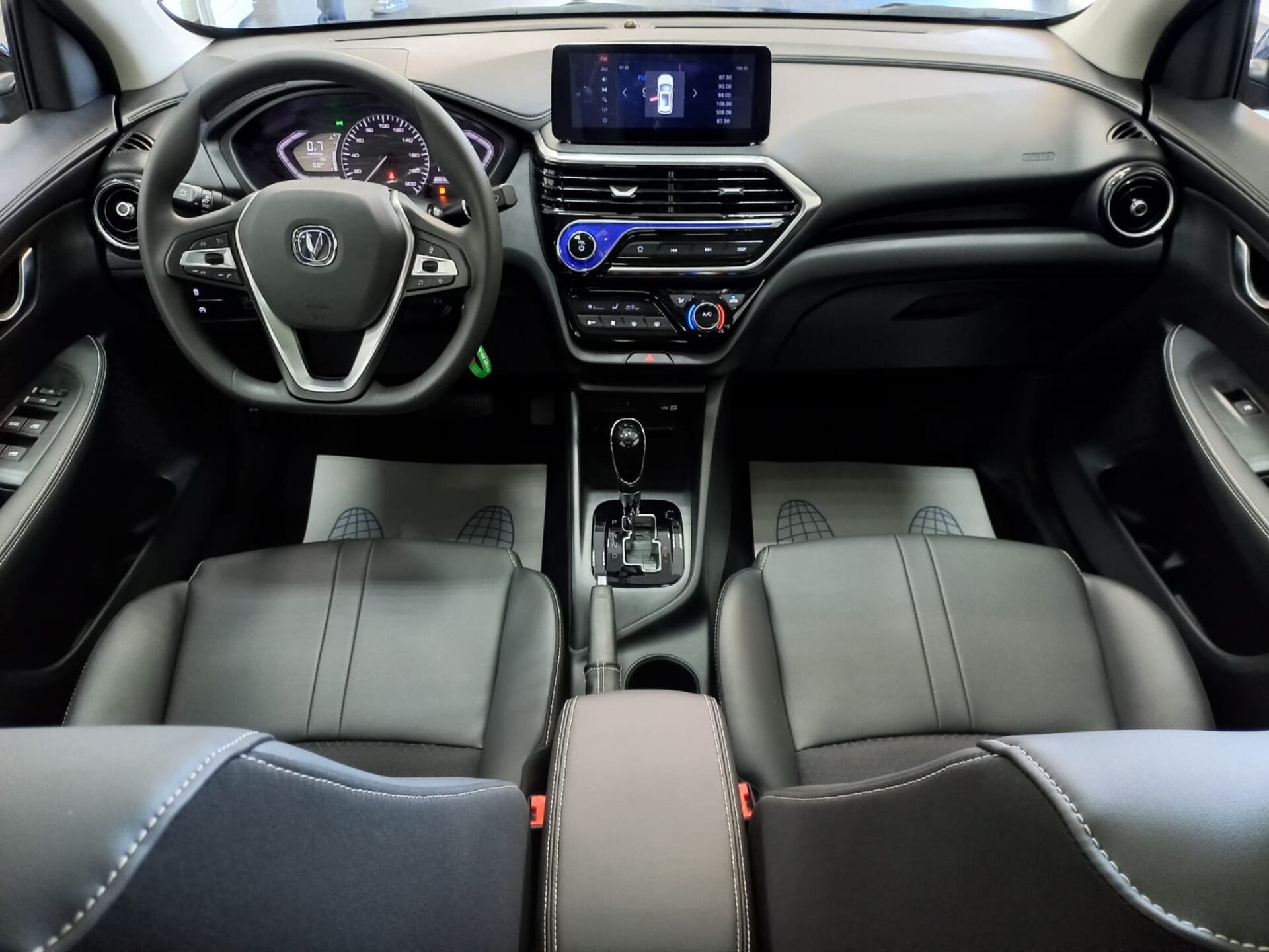 Легковой автотранспорт - CHANGAN Alsvin 1.5 AMT (98 л.с.)