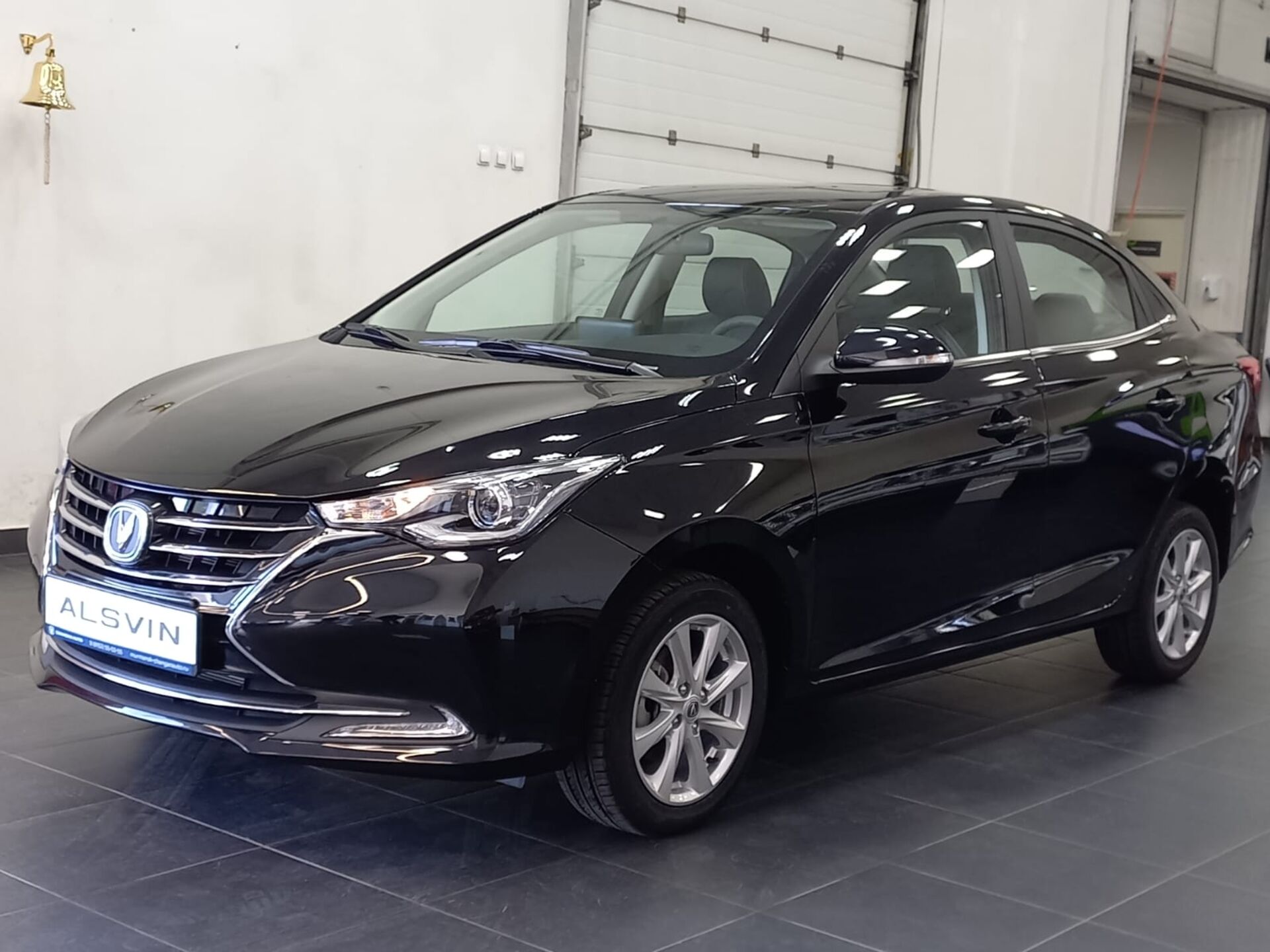 Легковой автотранспорт - CHANGAN Alsvin 1.5 AMT (98 л.с.)