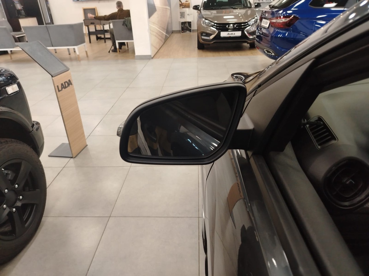 Легковой автотранспорт - LADA Iskra 1.6 CVT (106 л.с.)