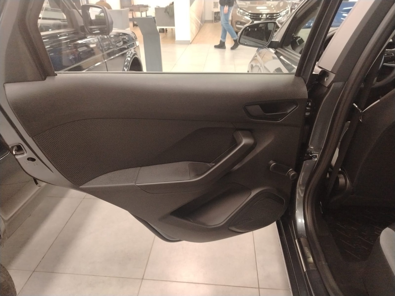 Легковой автотранспорт - LADA Iskra 1.6 CVT (106 л.с.)