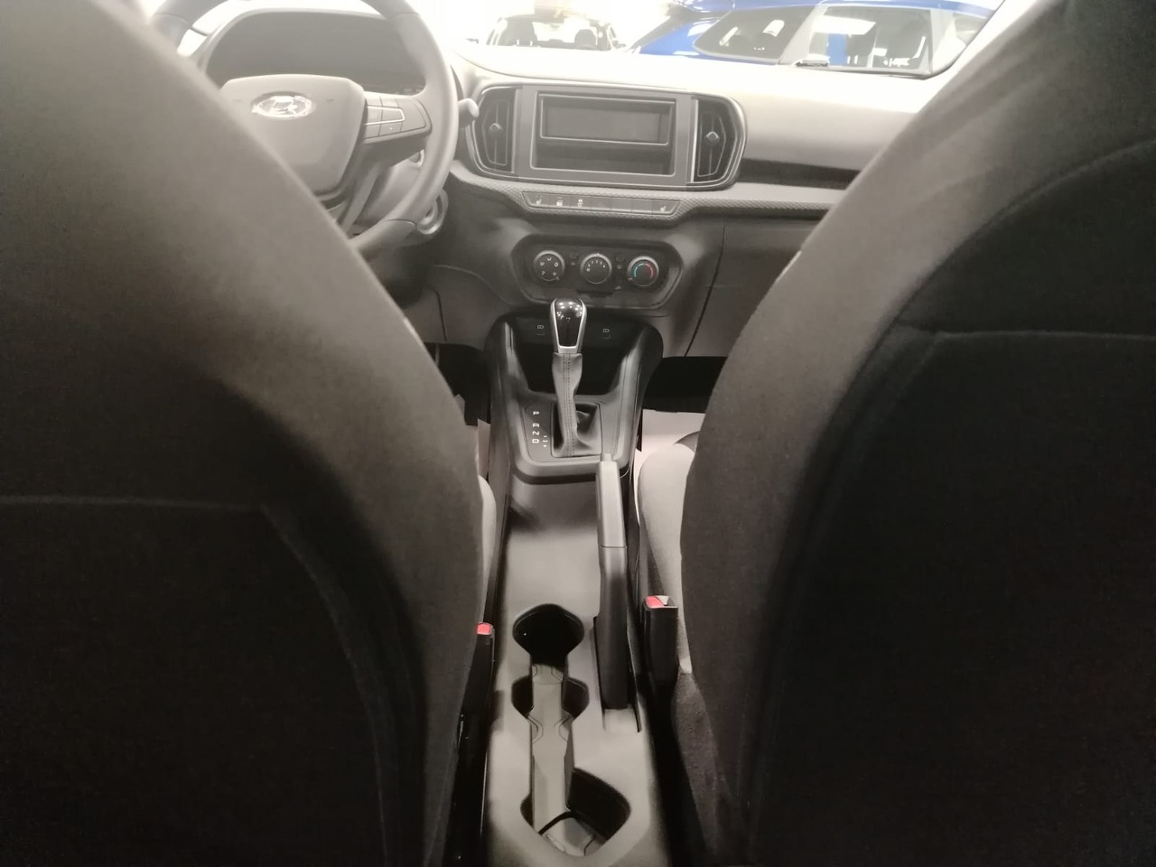 Легковой автотранспорт - LADA Iskra 1.6 CVT (106 л.с.)