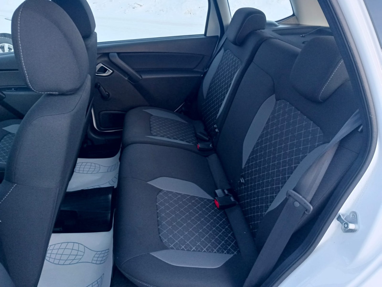 Легковой автотранспорт - LADA Granta Cross 1.6 MT (90 л.с.)