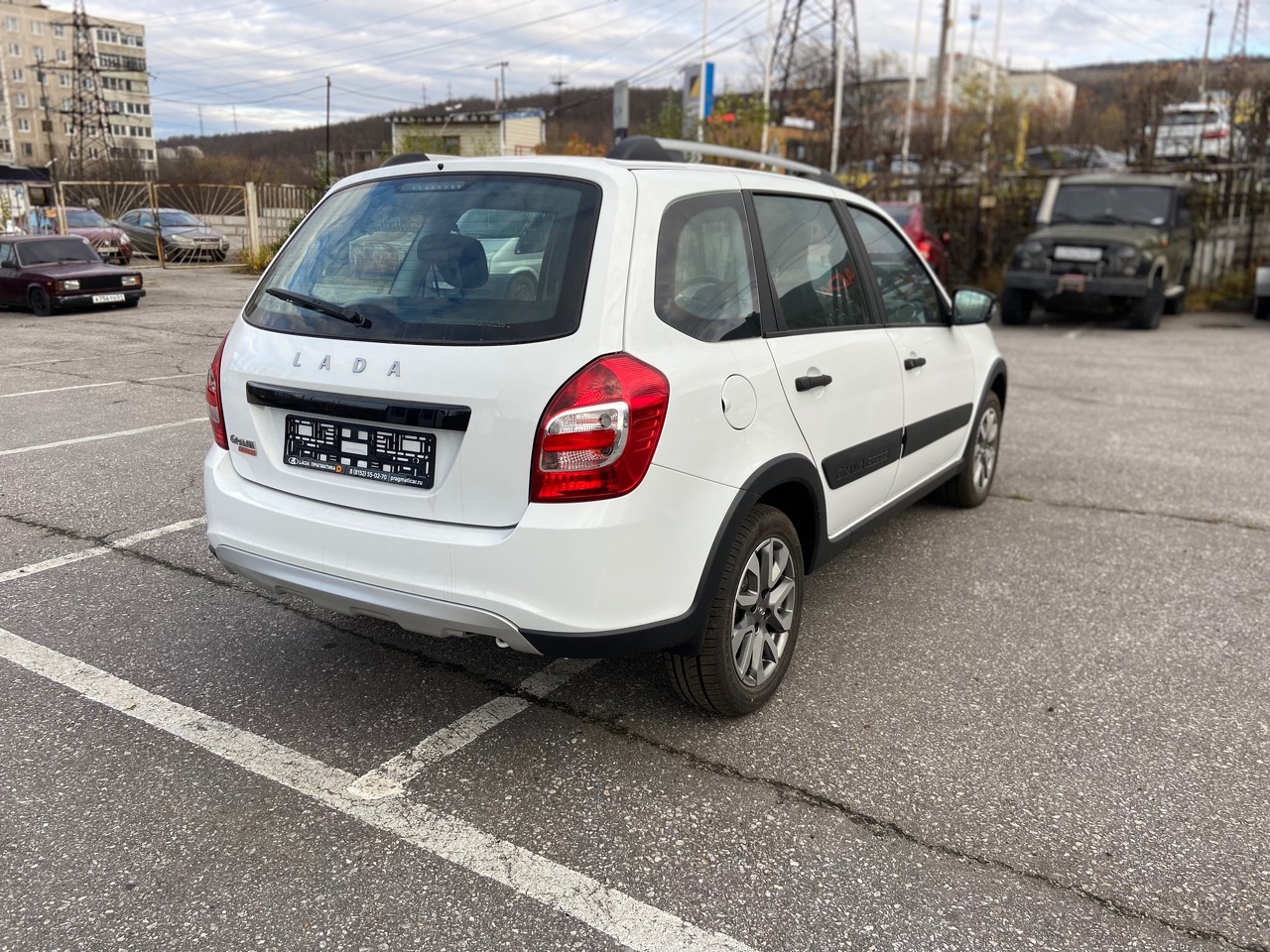 Легковой автотранспорт - LADA Granta Cross 1.6 MT (90 л.с.)