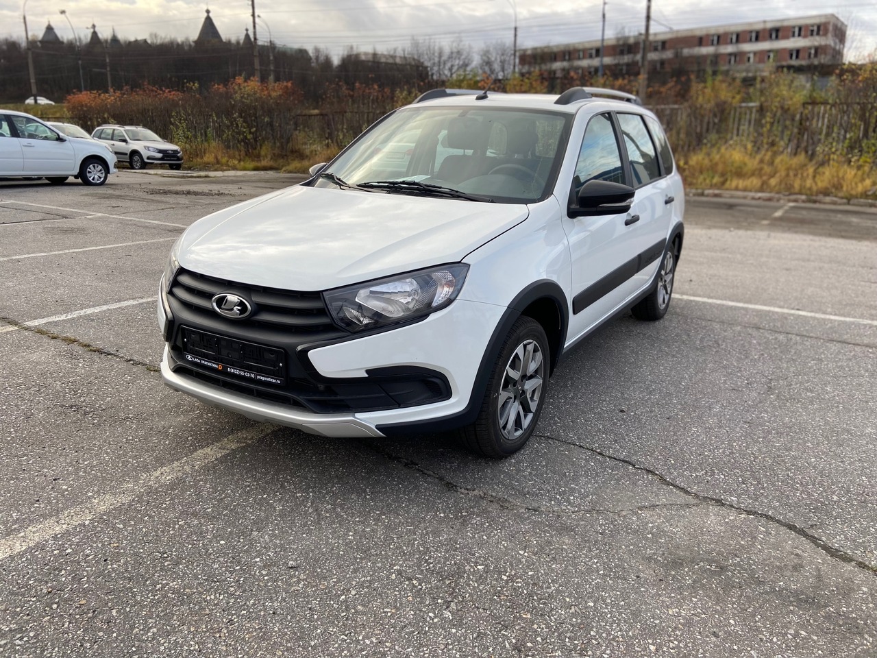 Легковой автотранспорт - LADA Granta Cross 1.6 MT (90 л.с.)
