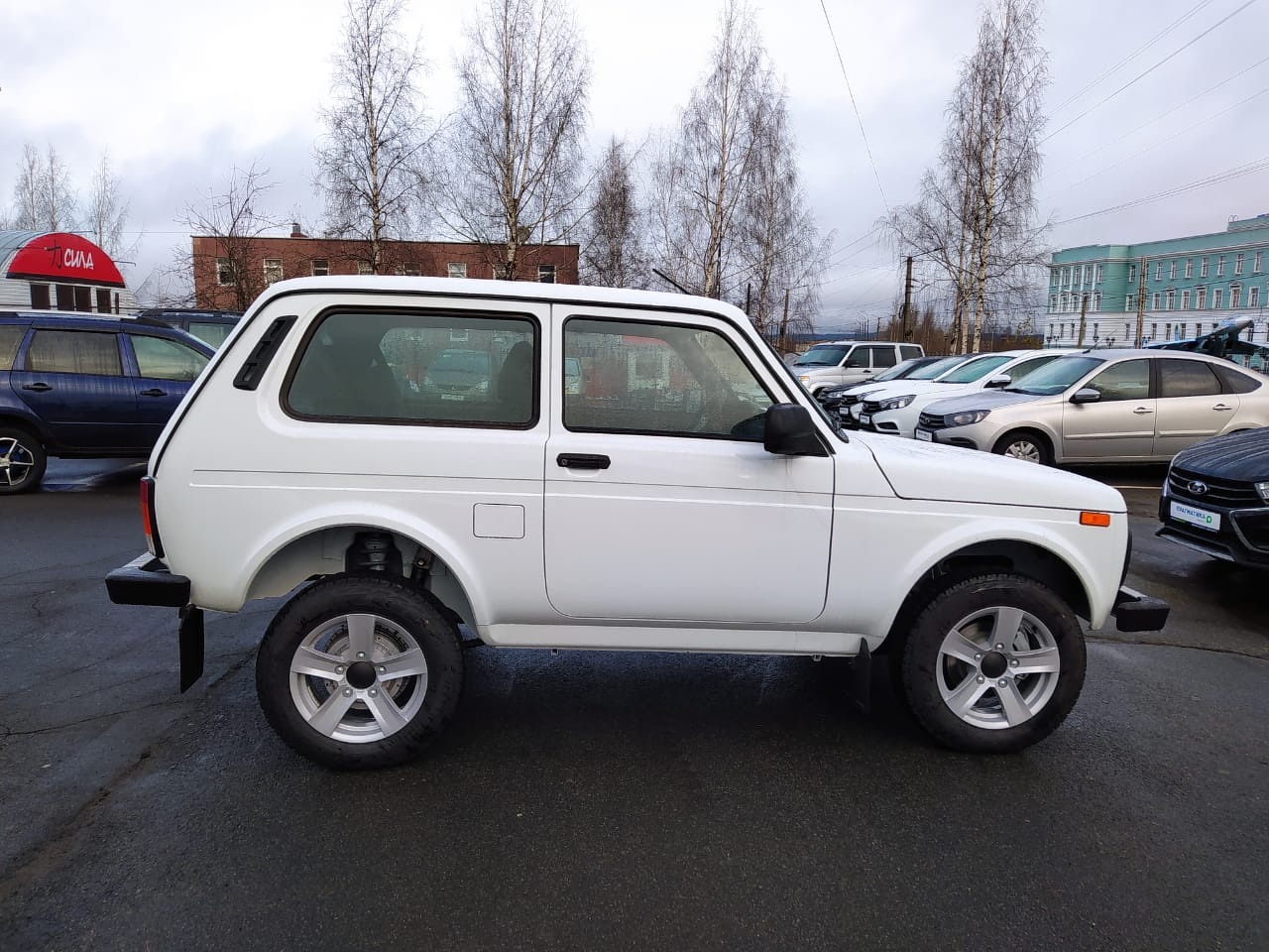 Легковой автотранспорт - LADA Niva Legend 1.7 MT (83 л.с.) 4WD