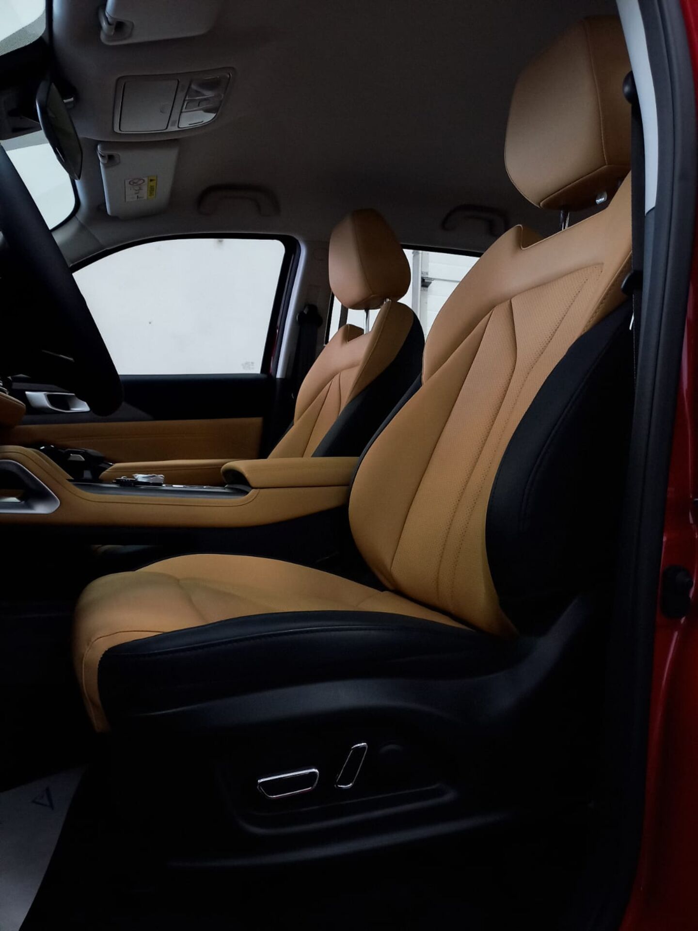 Легковой автотранспорт - CHANGAN Hunter Plus 2.0 AT (226 л.с.) 4WD