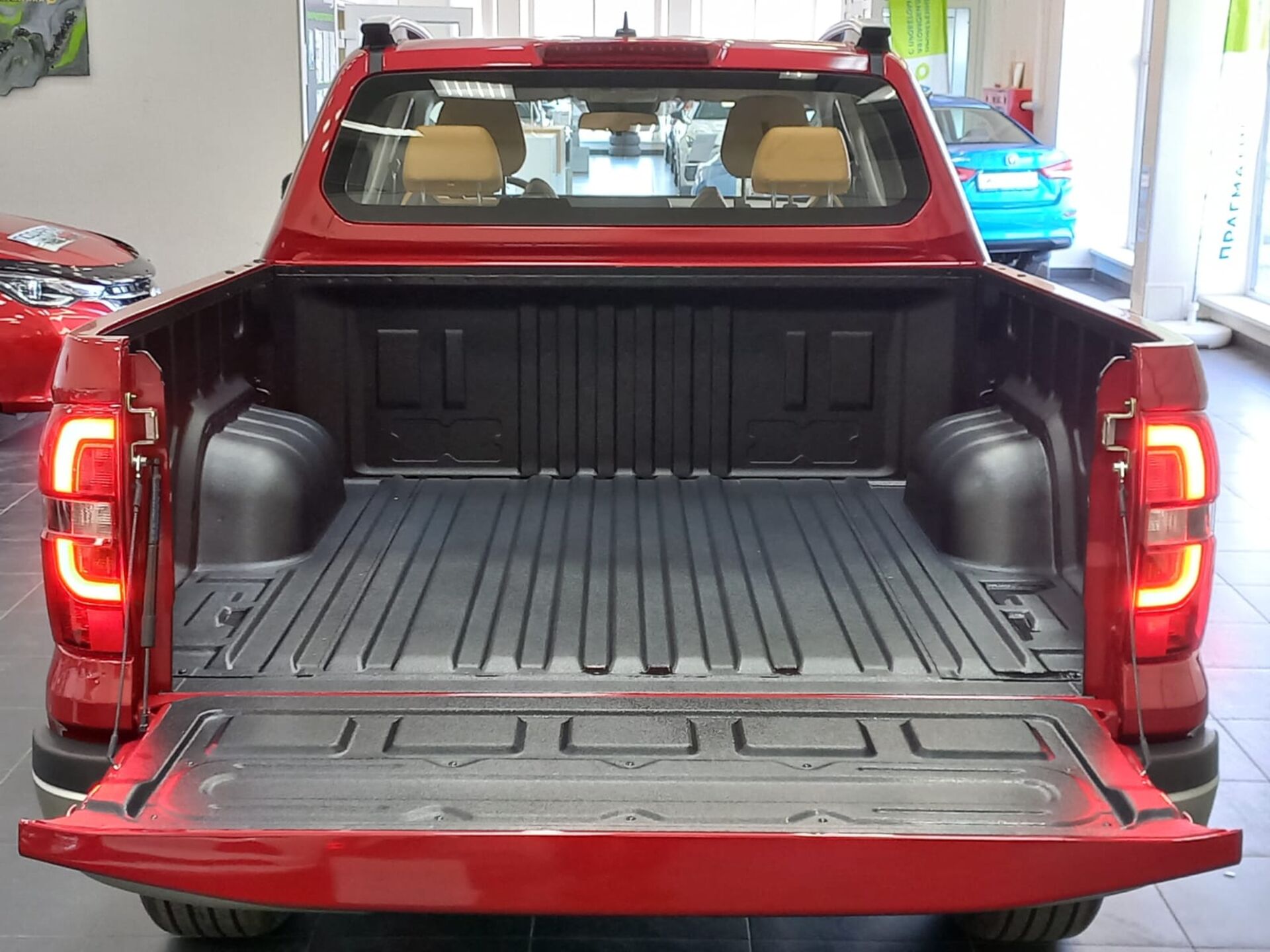 Легковой автотранспорт - CHANGAN Hunter Plus 2.0 AT (226 л.с.) 4WD