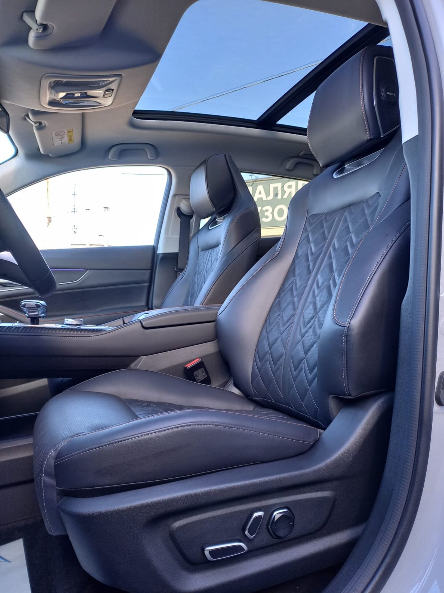 Легковой автотранспорт - CHANGAN UNI-K 2.0 AT (226 л.с.) 4WD