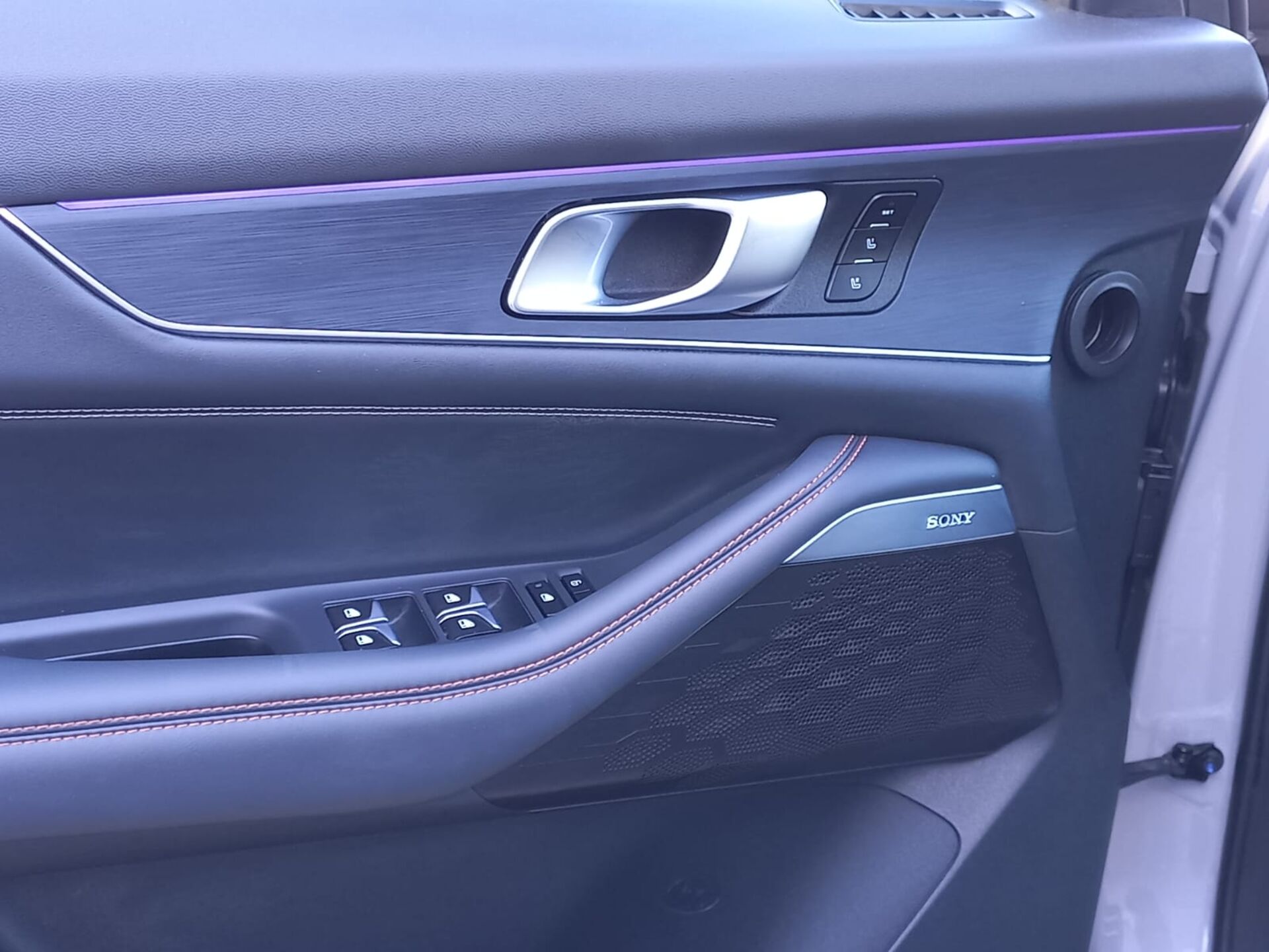 Легковой автотранспорт - CHANGAN UNI-K 2.0 AT (226 л.с.) 4WD