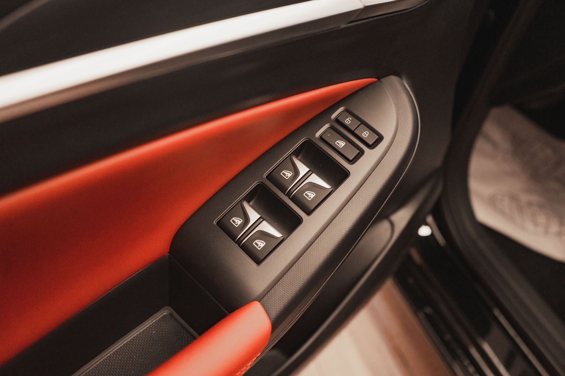 Легковой автотранспорт - CHANGAN Eado Plus 1.4 AMT (155 л.с.)