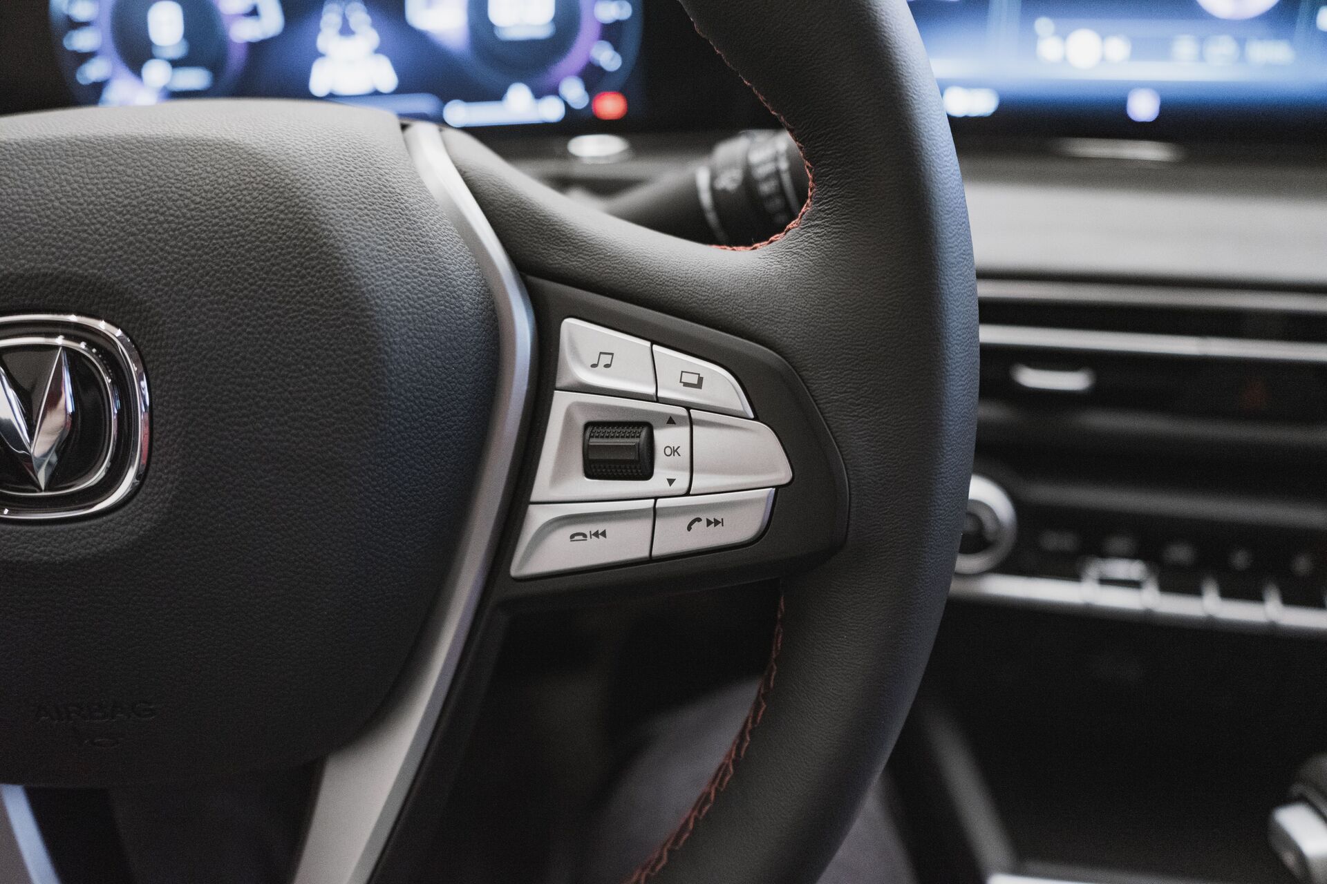 Легковой автотранспорт - CHANGAN Eado Plus 1.4 AMT (155 л.с.)