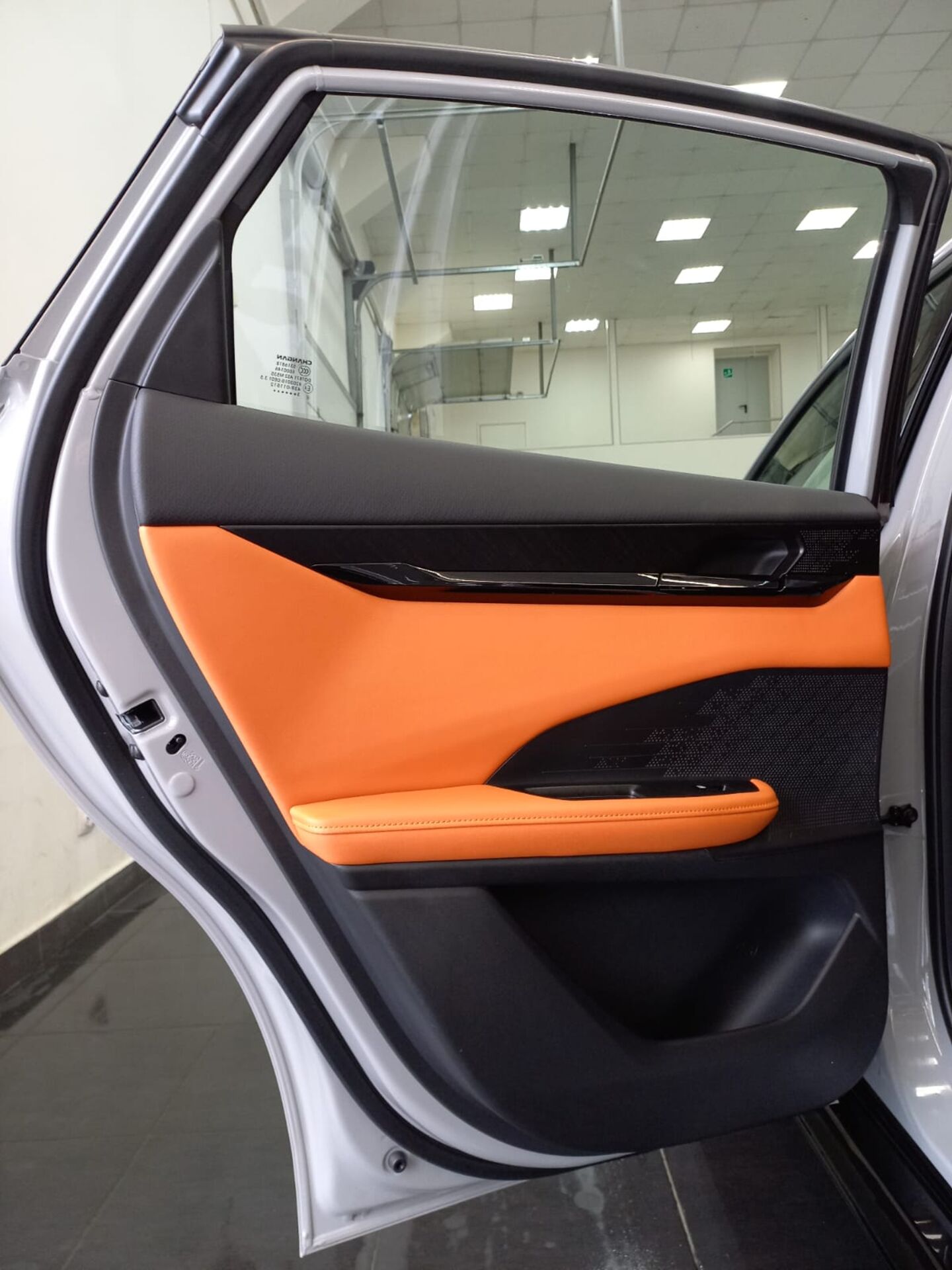 Легковой автотранспорт - CHANGAN UNI-V 1.5 AMT (181 л.с.)