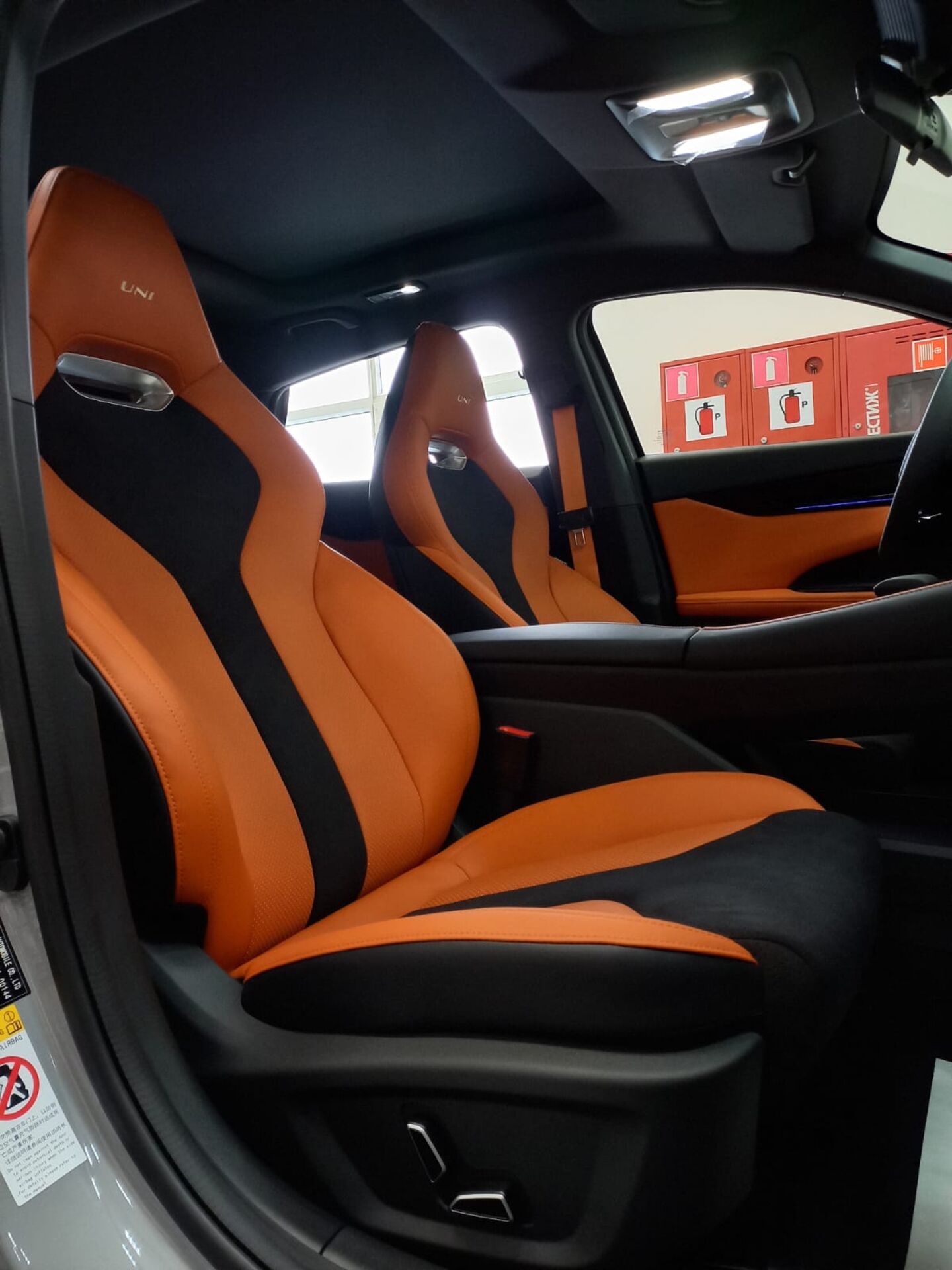 Легковой автотранспорт - CHANGAN UNI-V 1.5 AMT (181 л.с.)