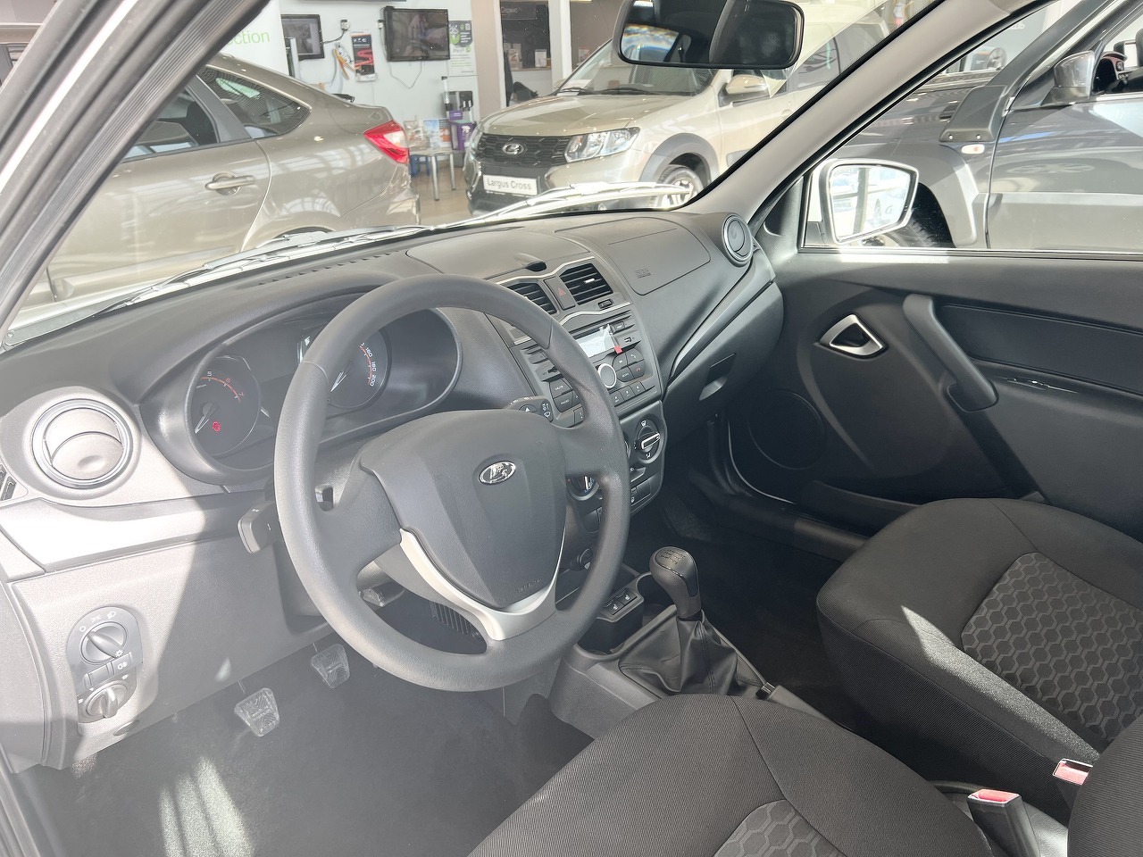 Легковой автотранспорт - LADA Granta 1.6 MT (106 л.с.)