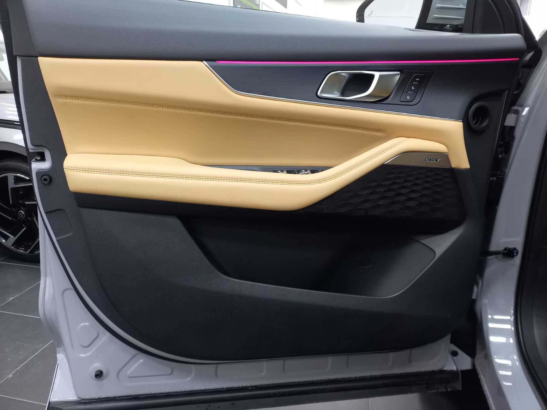 Легковой автотранспорт - CHANGAN UNI-K 2.0 AT (226 л.с.) 4WD